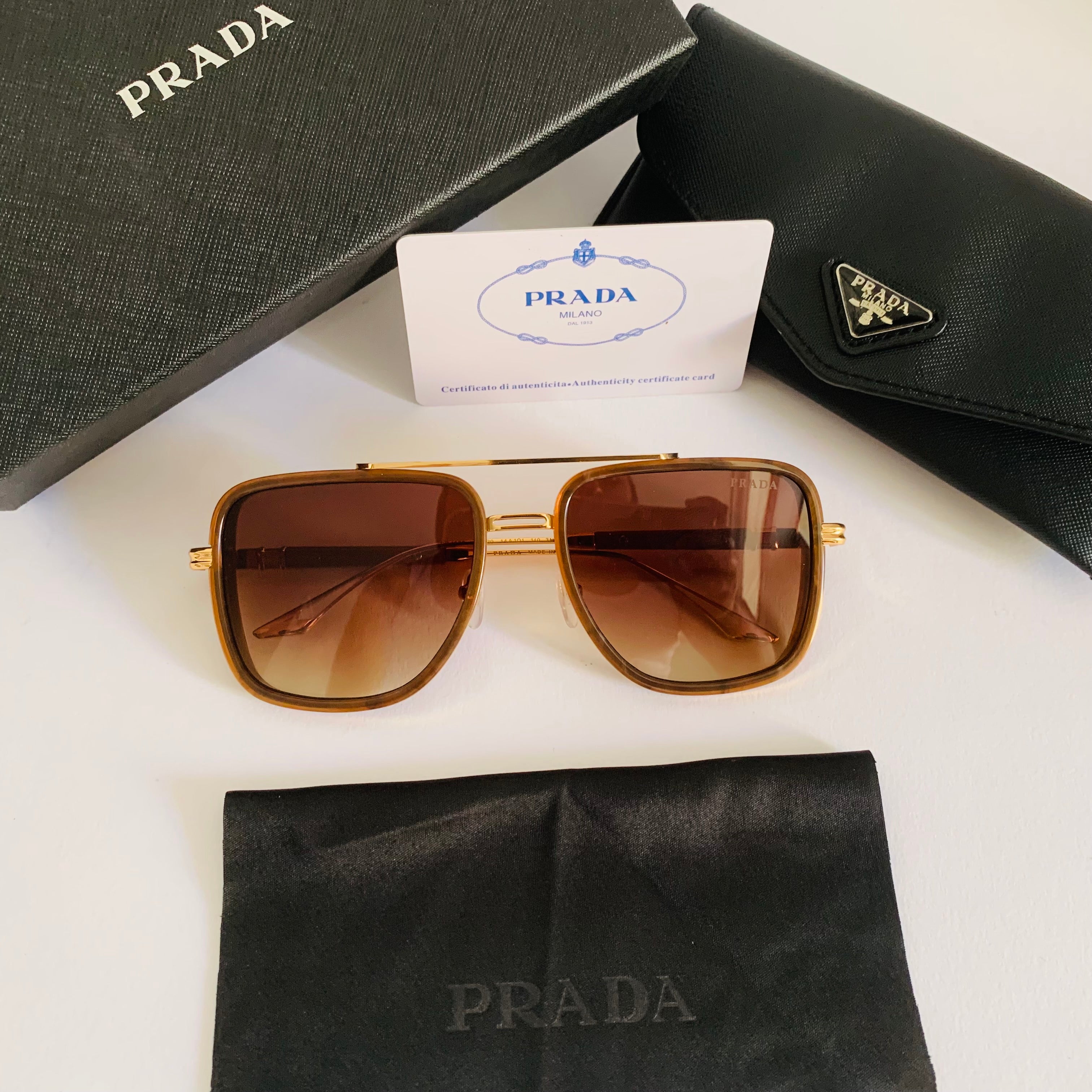 Prada PR157S