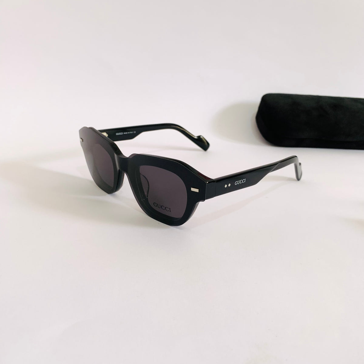 Gucci G9082 clips 2en1