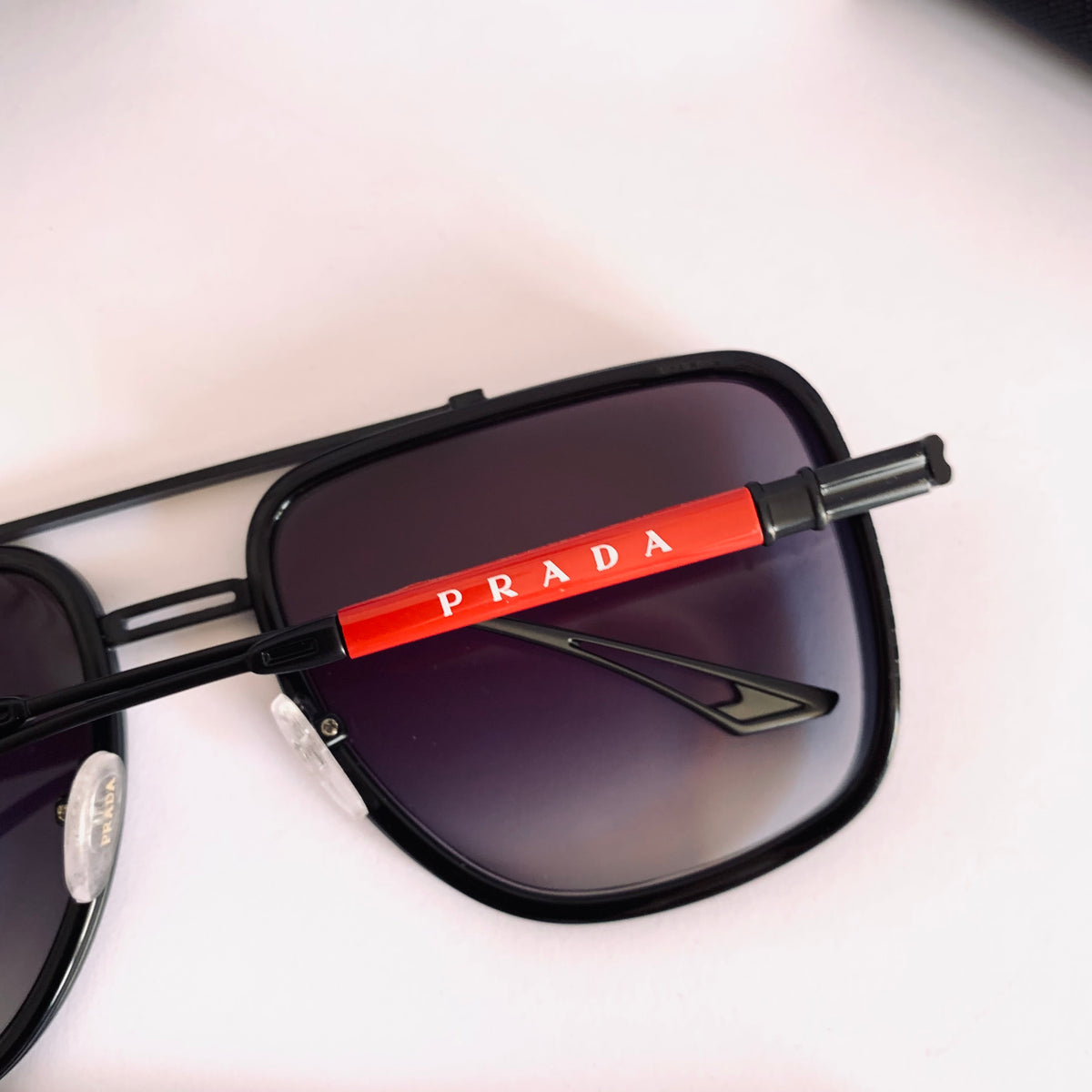 Prada PR157S