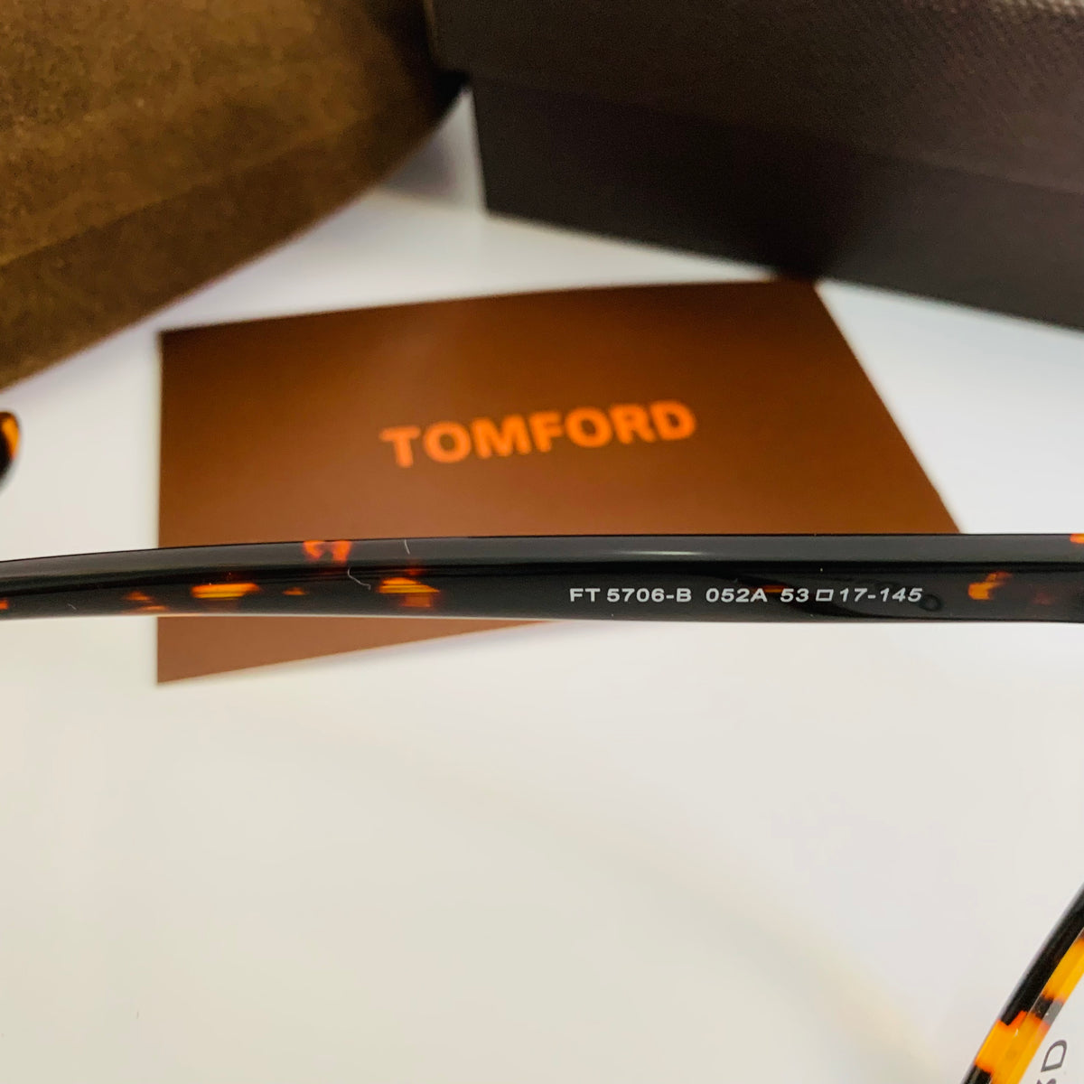 Tom Ford FT5706-B opt