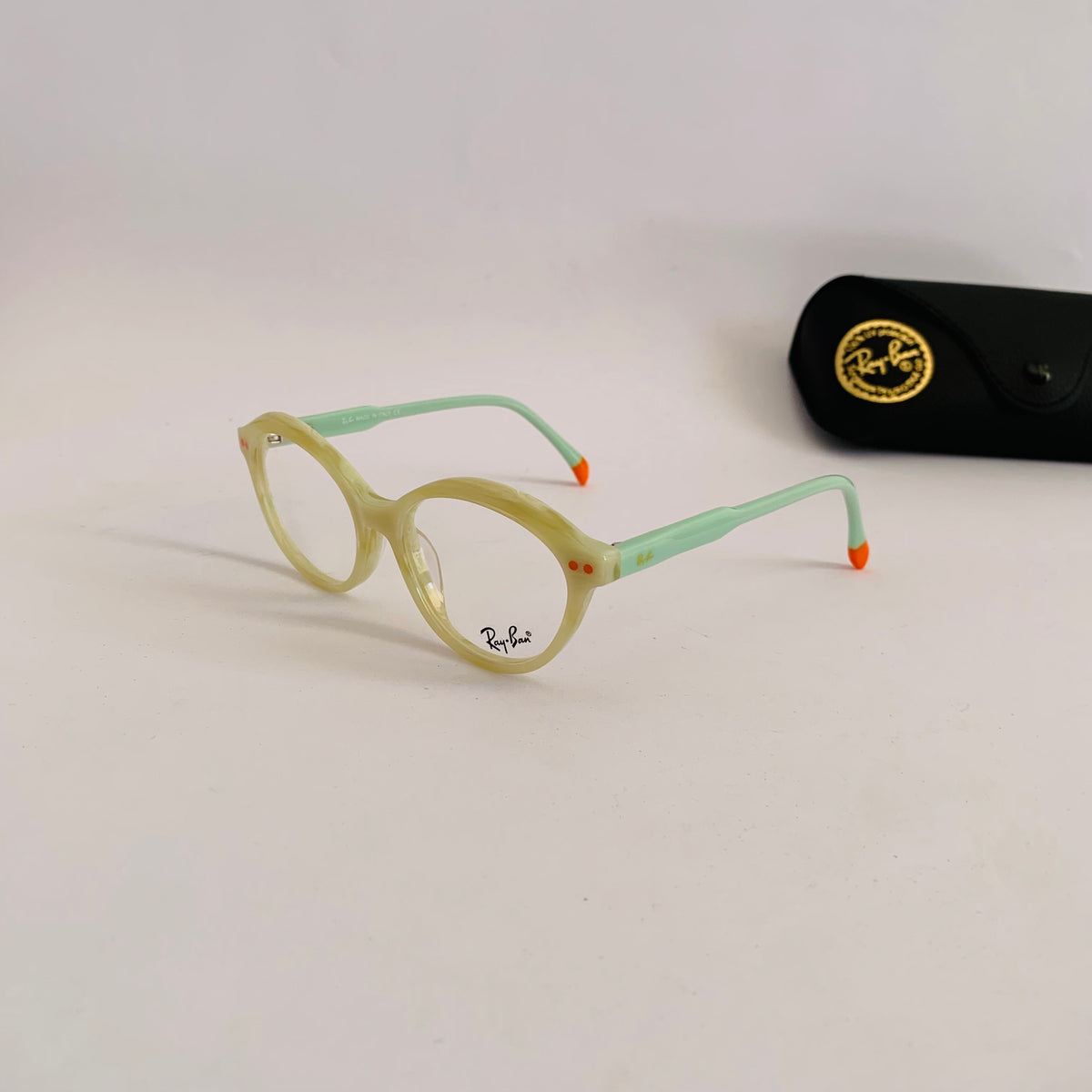 Ray-Ban Q6207