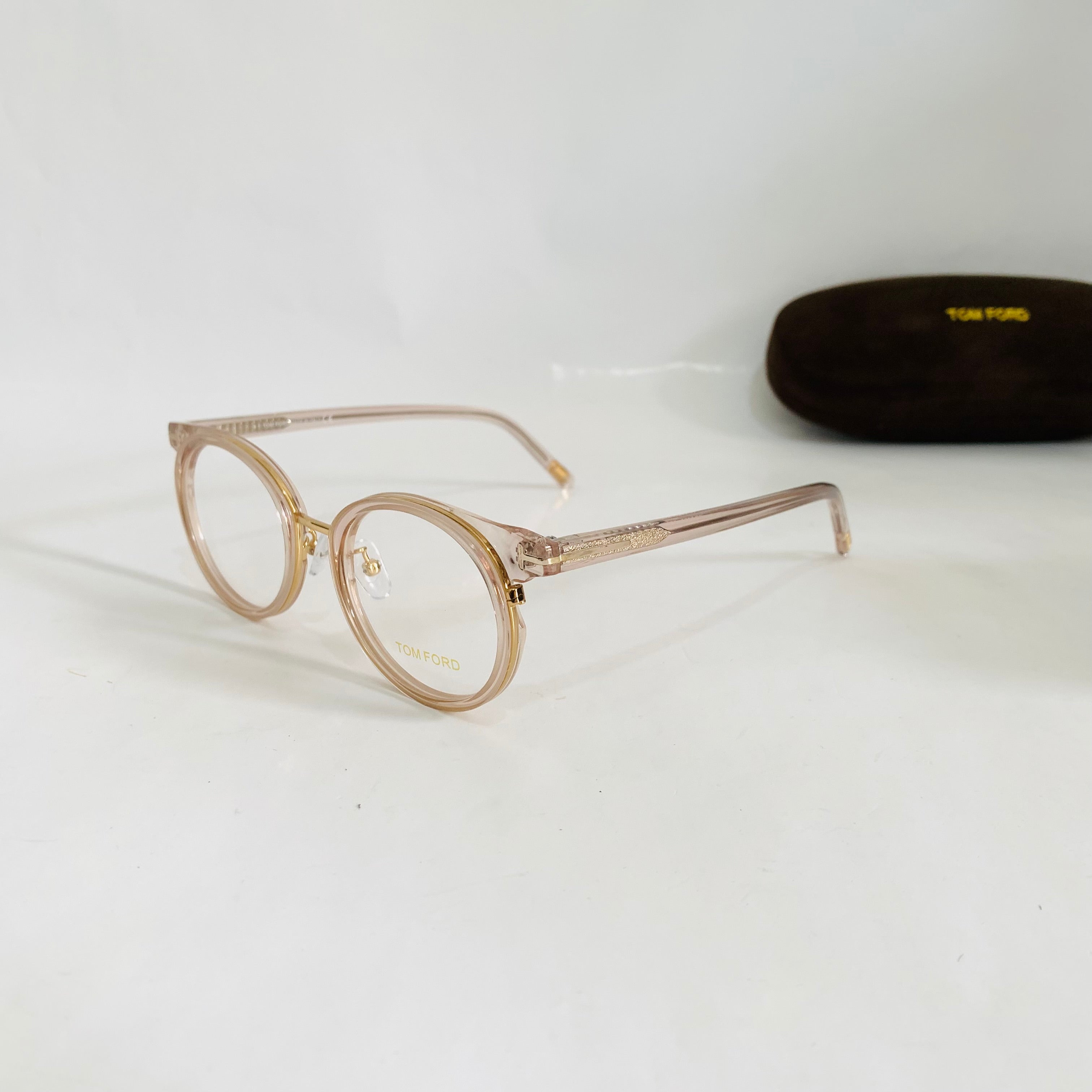 TOM FORD TF5784