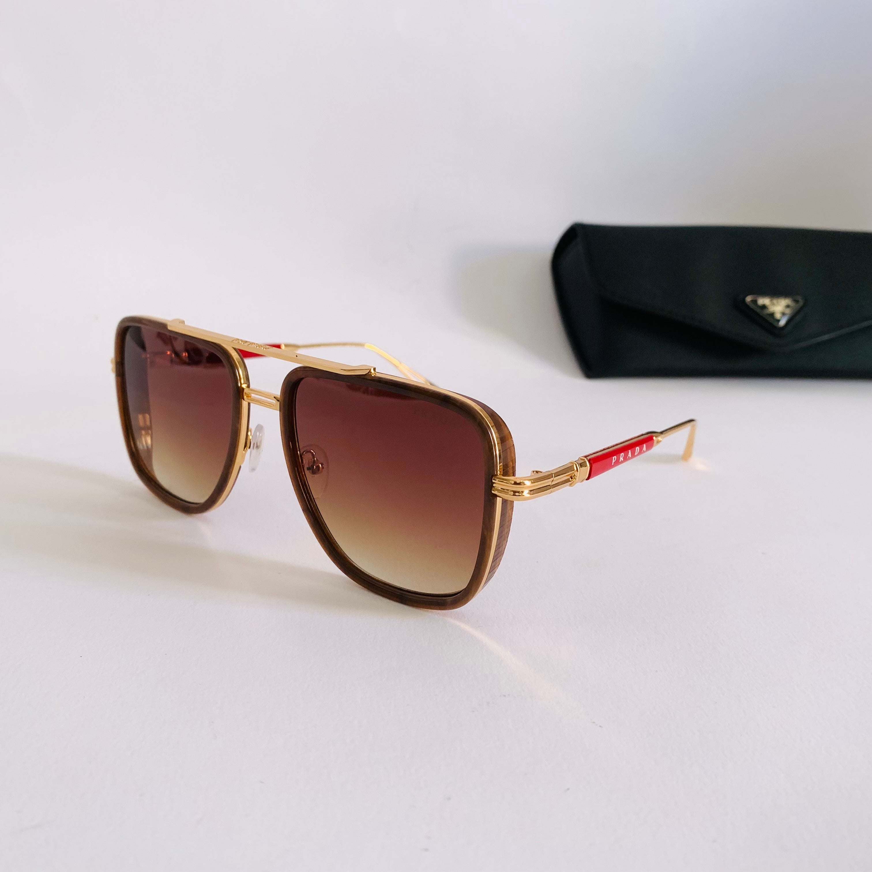 Prada PR157S