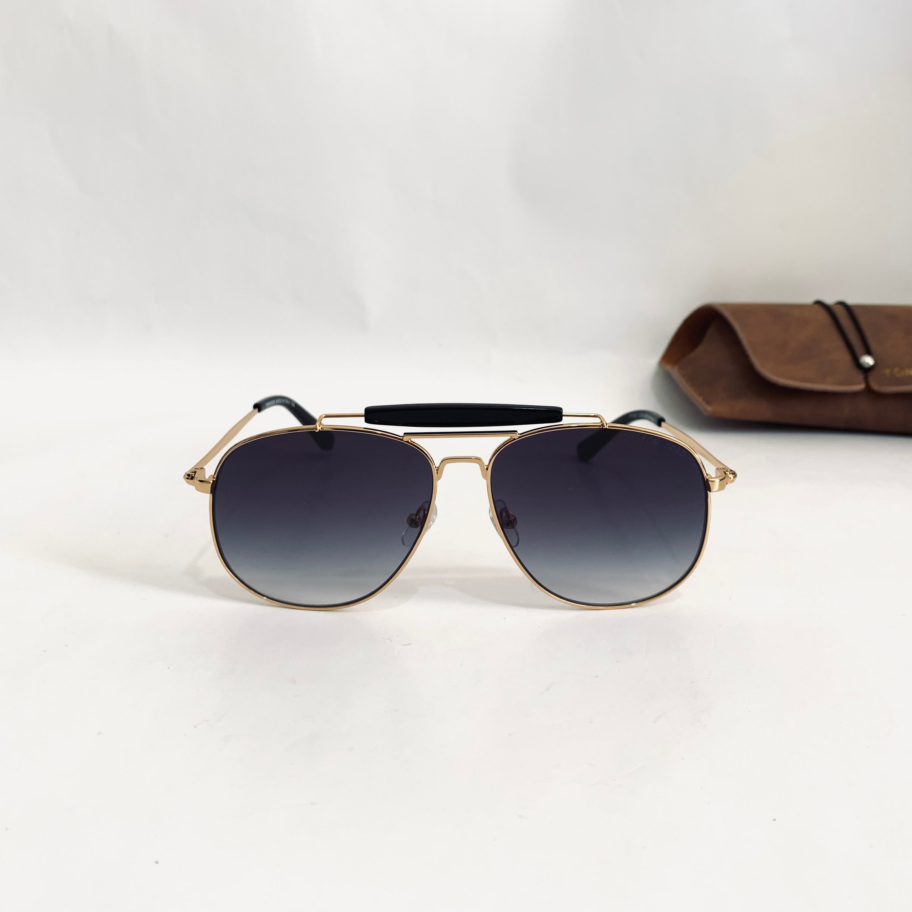 TOM FORD - TF557