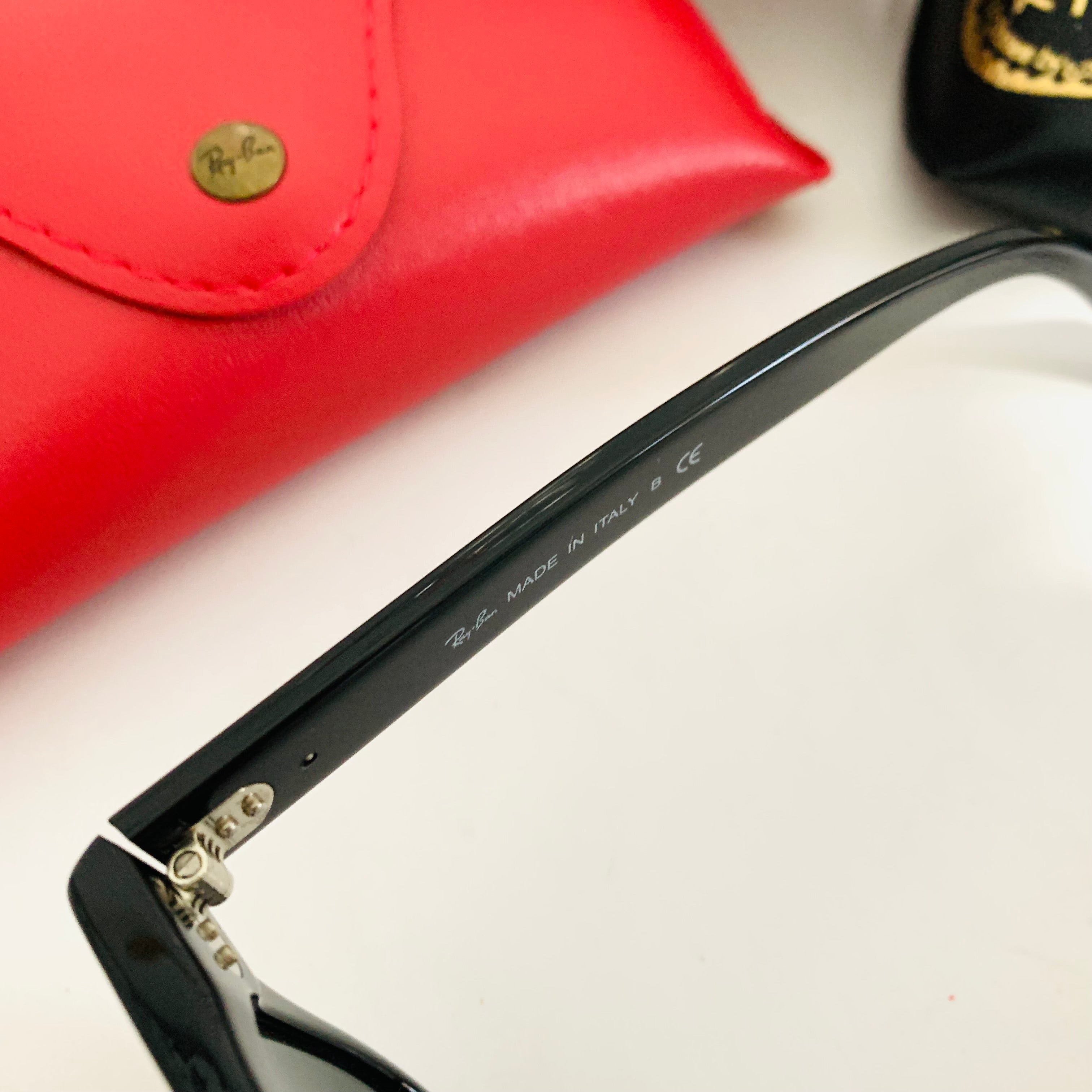 Ray-Ban RB0880S