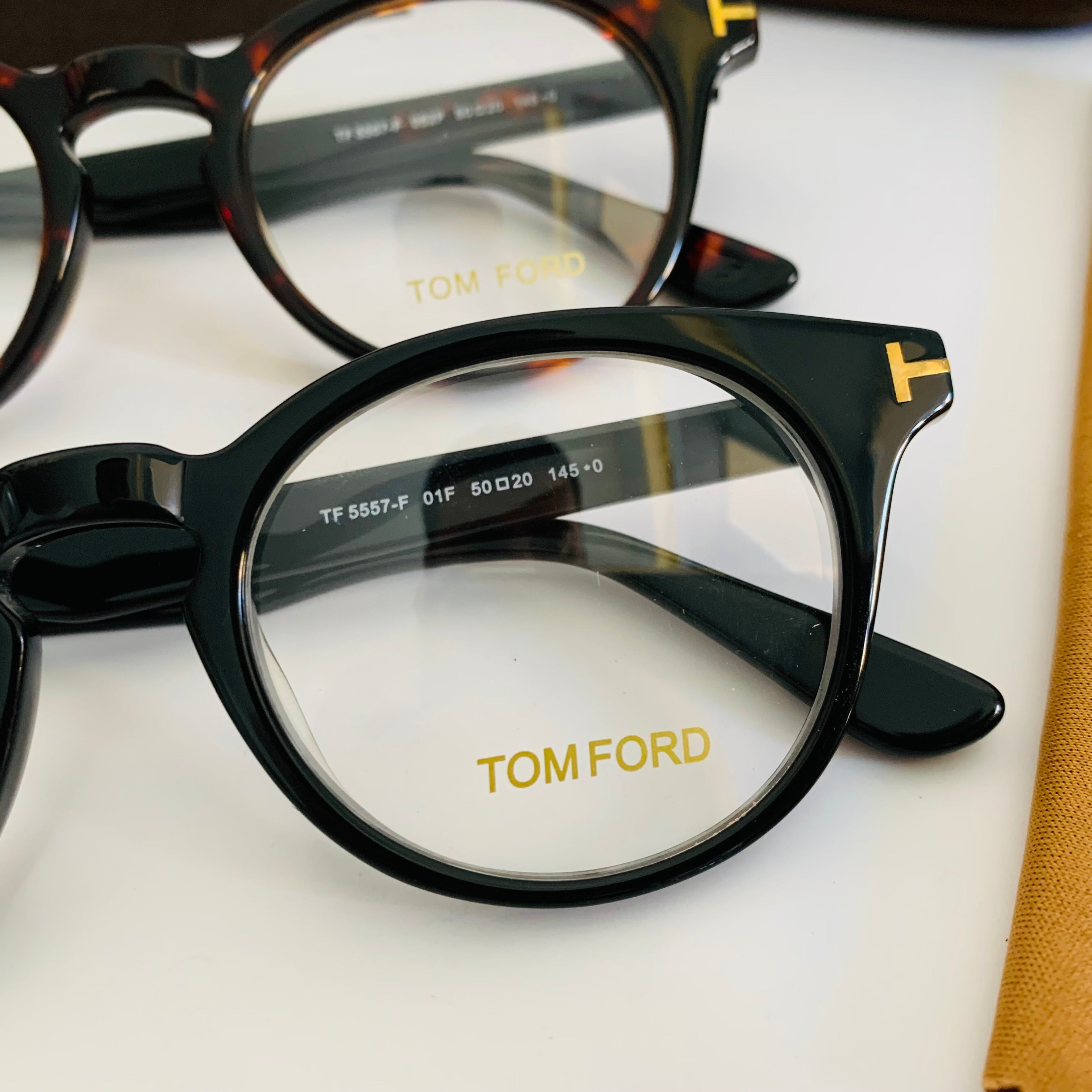 Tom Ford TF5557-F optique