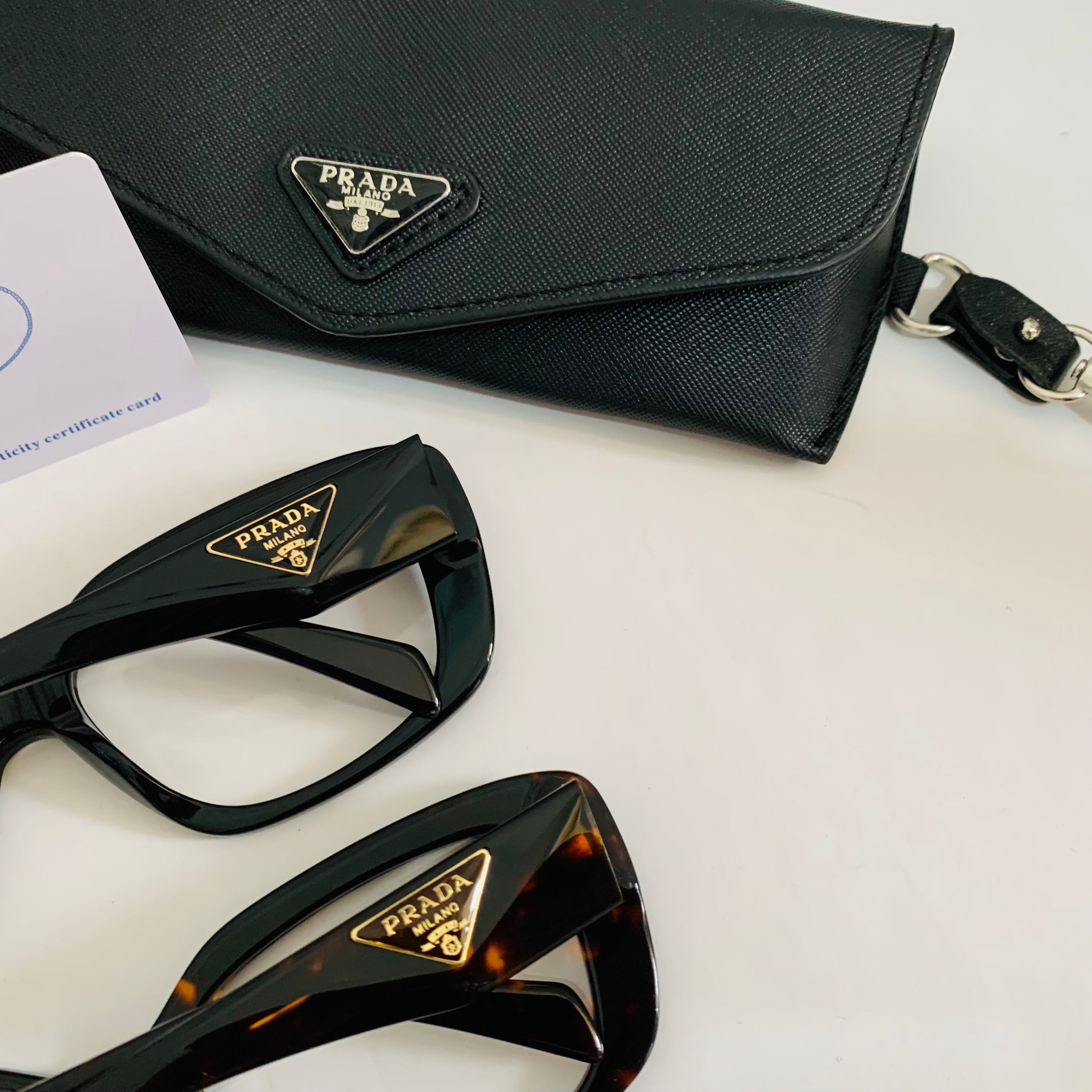 Prada PR B09SF