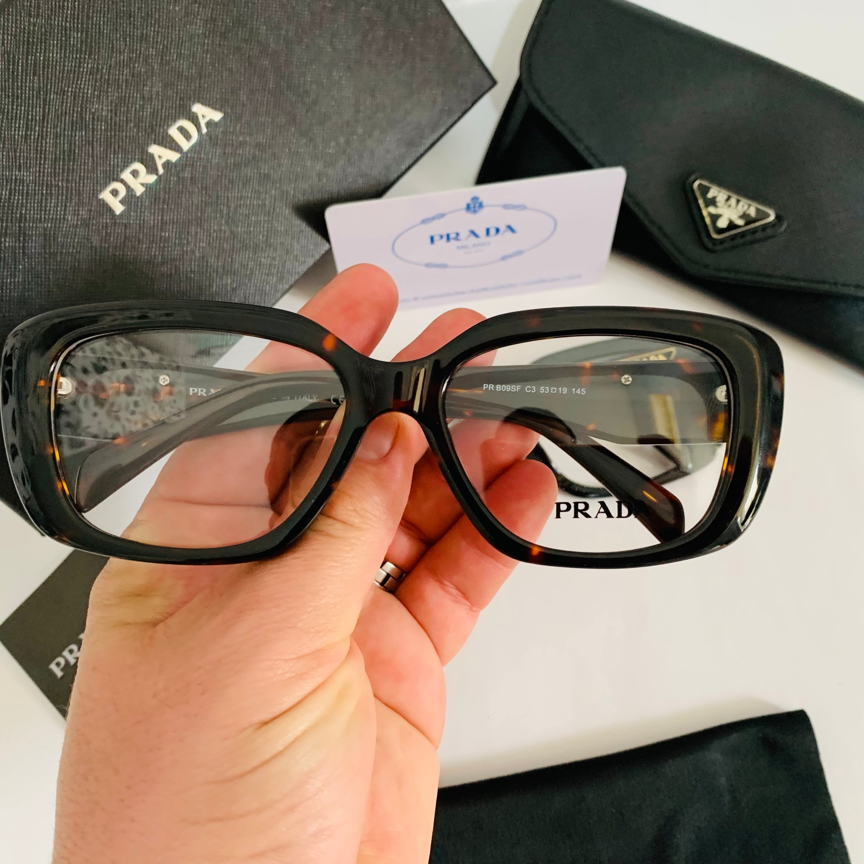 Prada PR B09SF