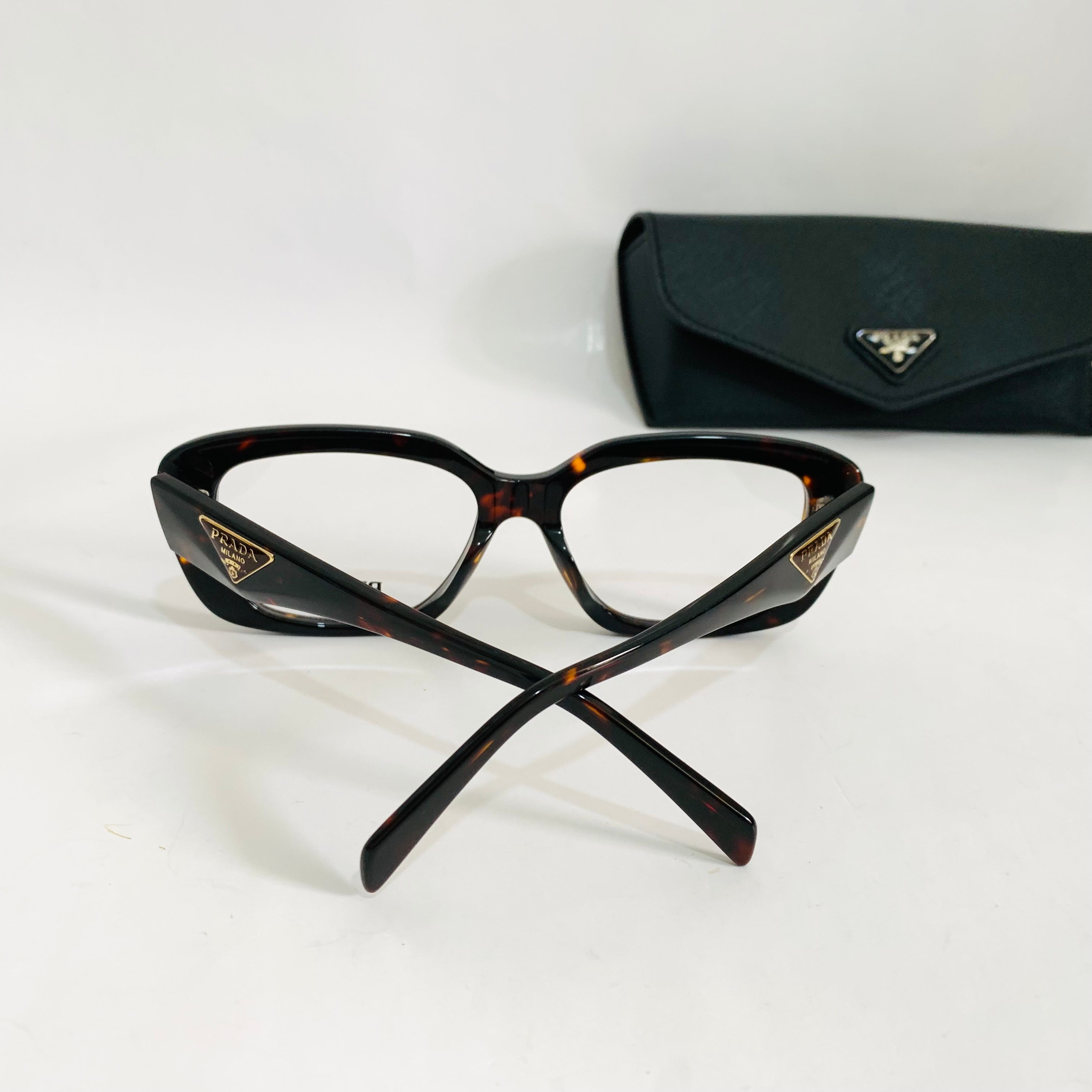 Prada PR B09SF