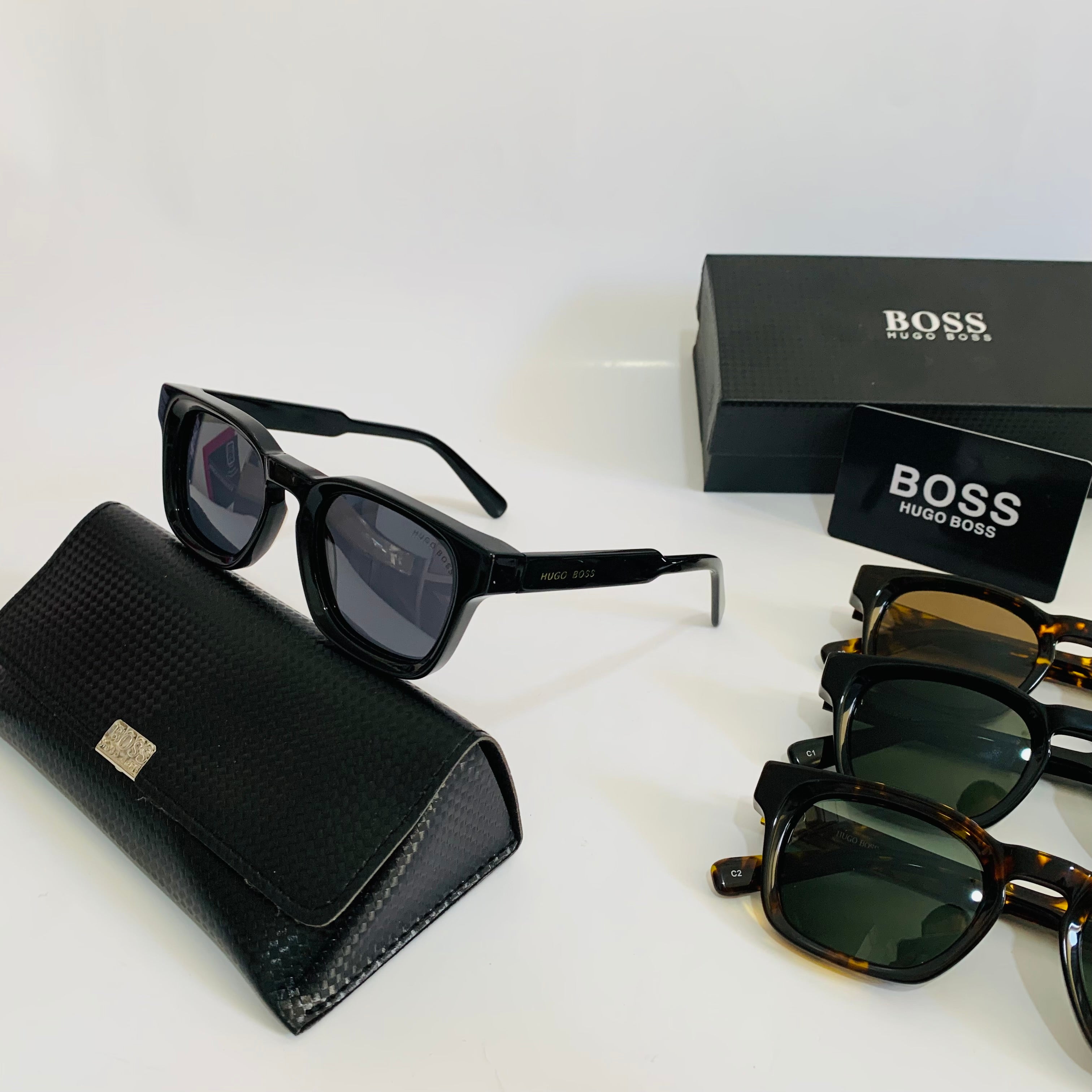 HUGO BOSS F2620