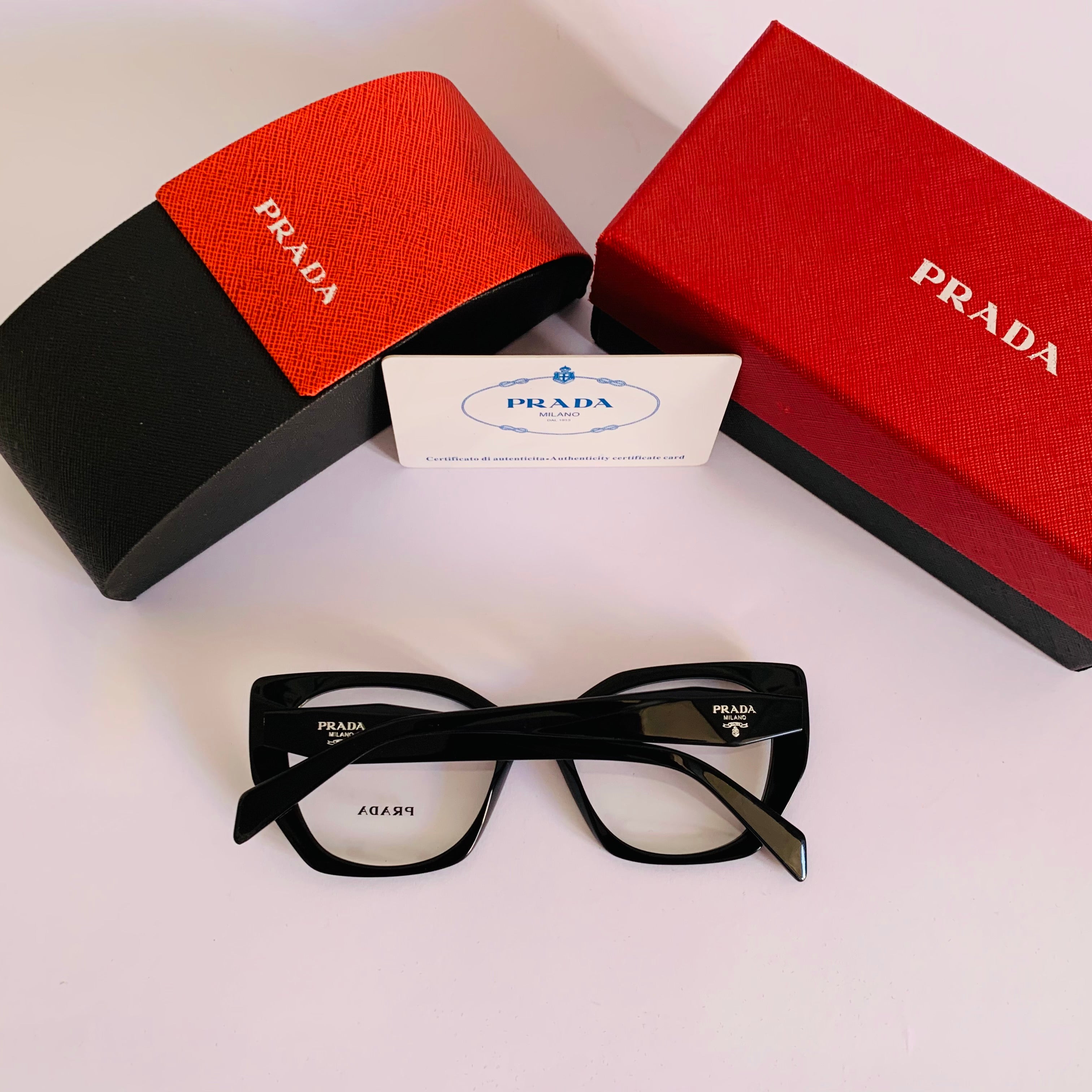 Prada VPR 18W opt