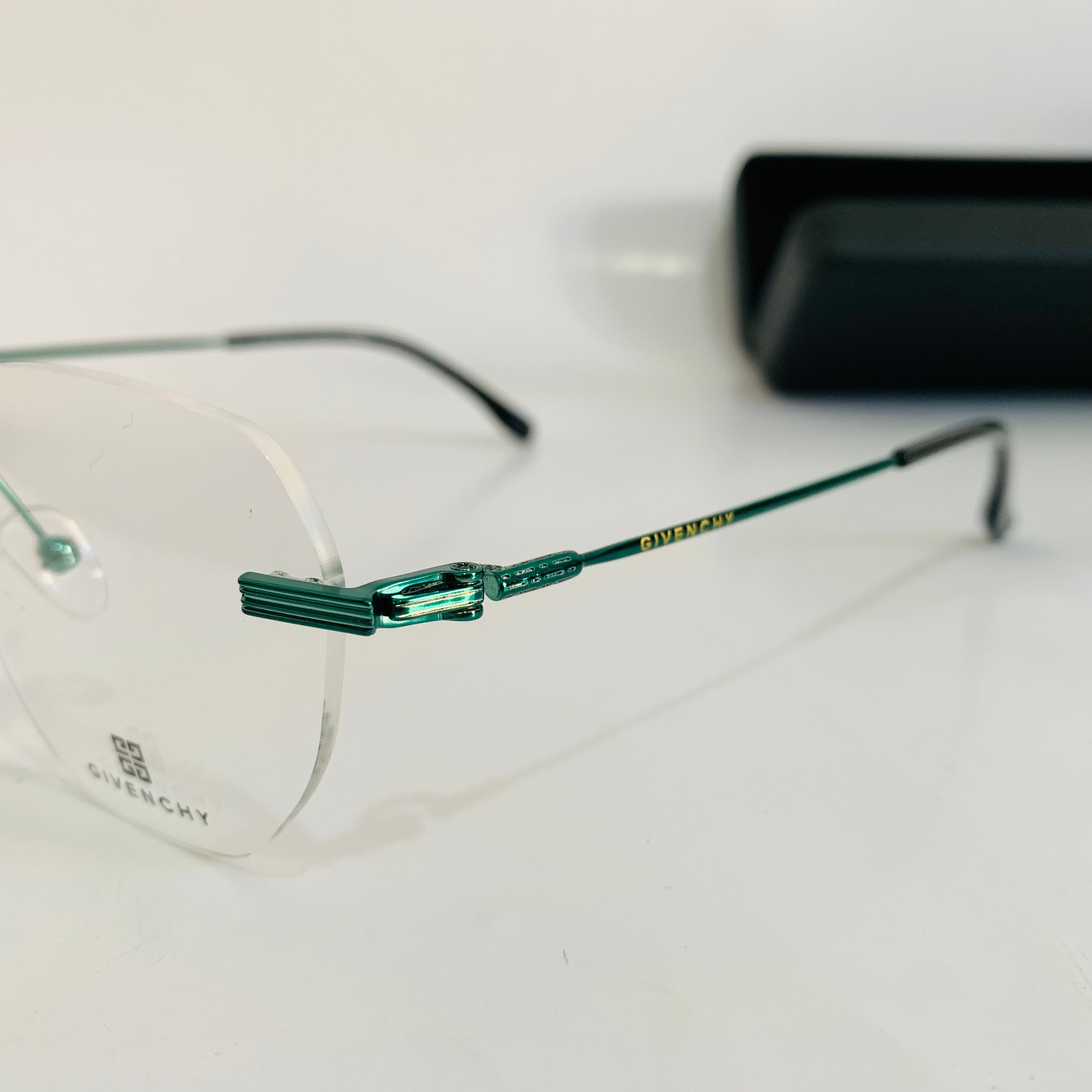 Givenchy 22093J prc Hexa