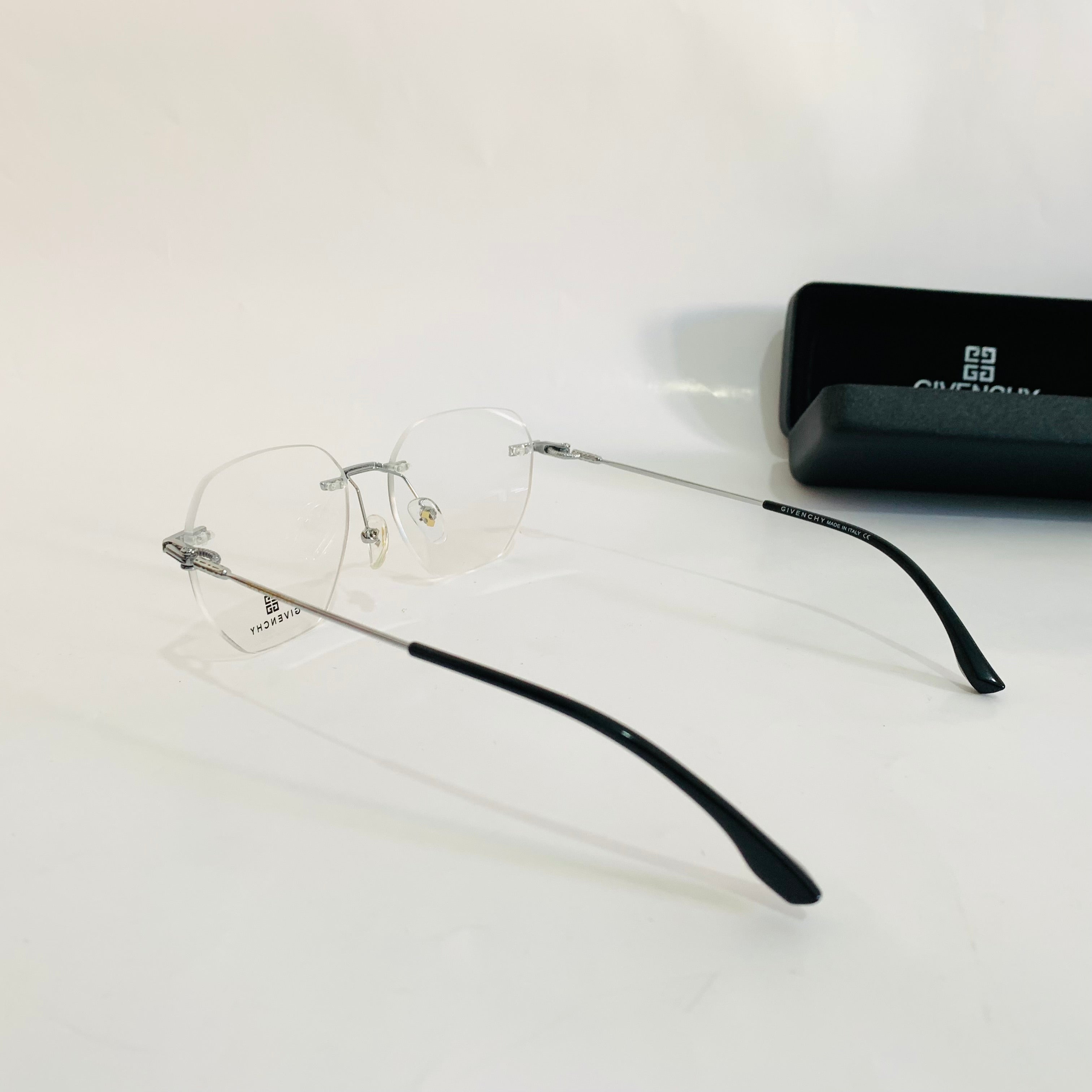 Givenchy 22093J prc Hexa