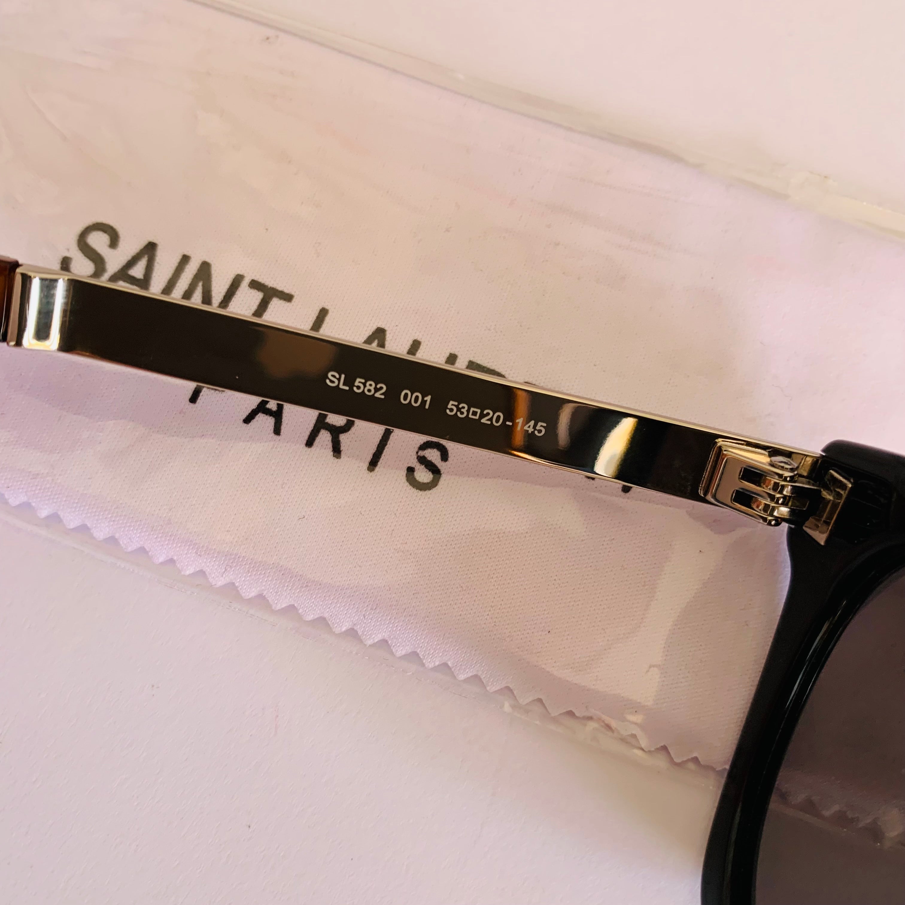 Saint Laurent SL582