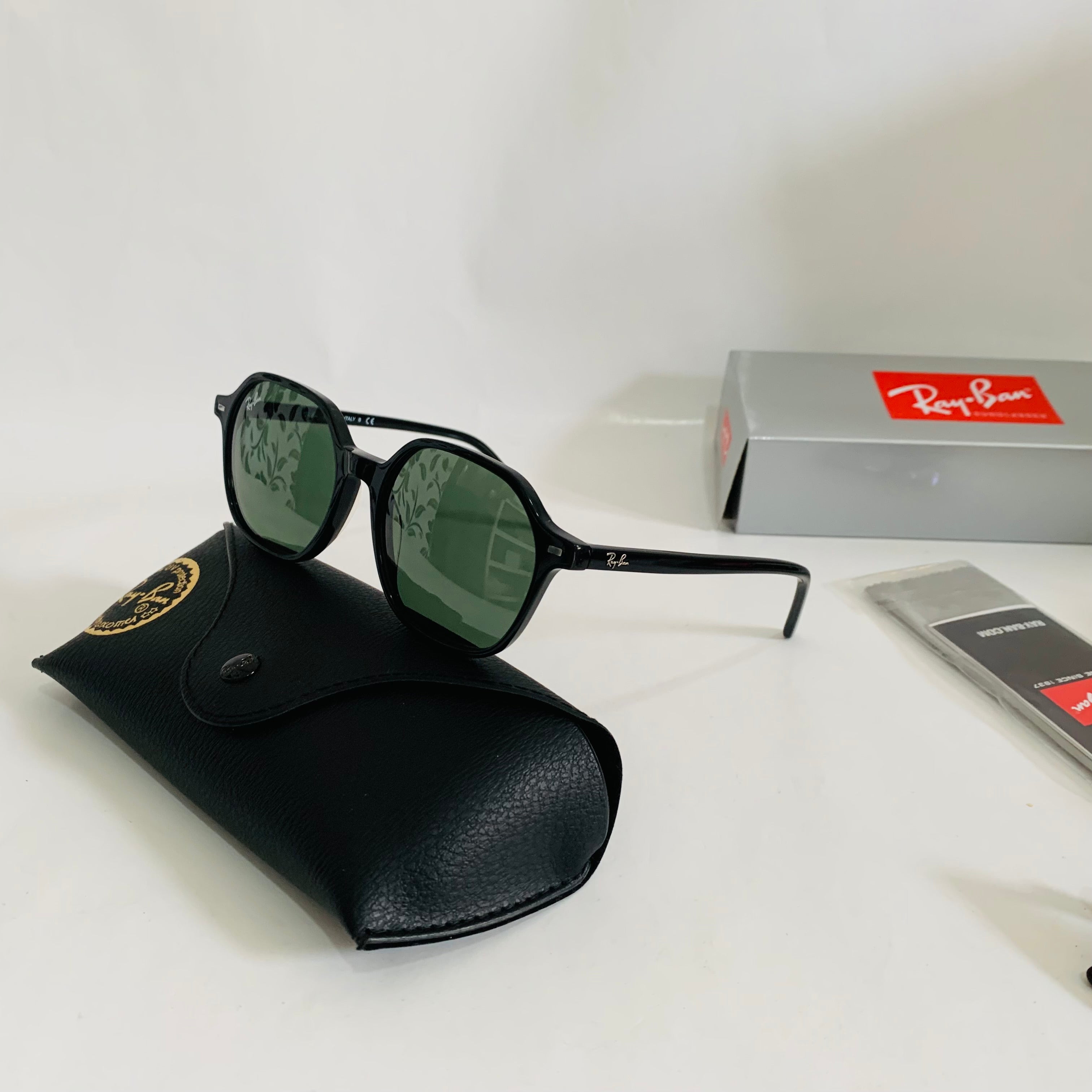 Ray-Ban RB2194