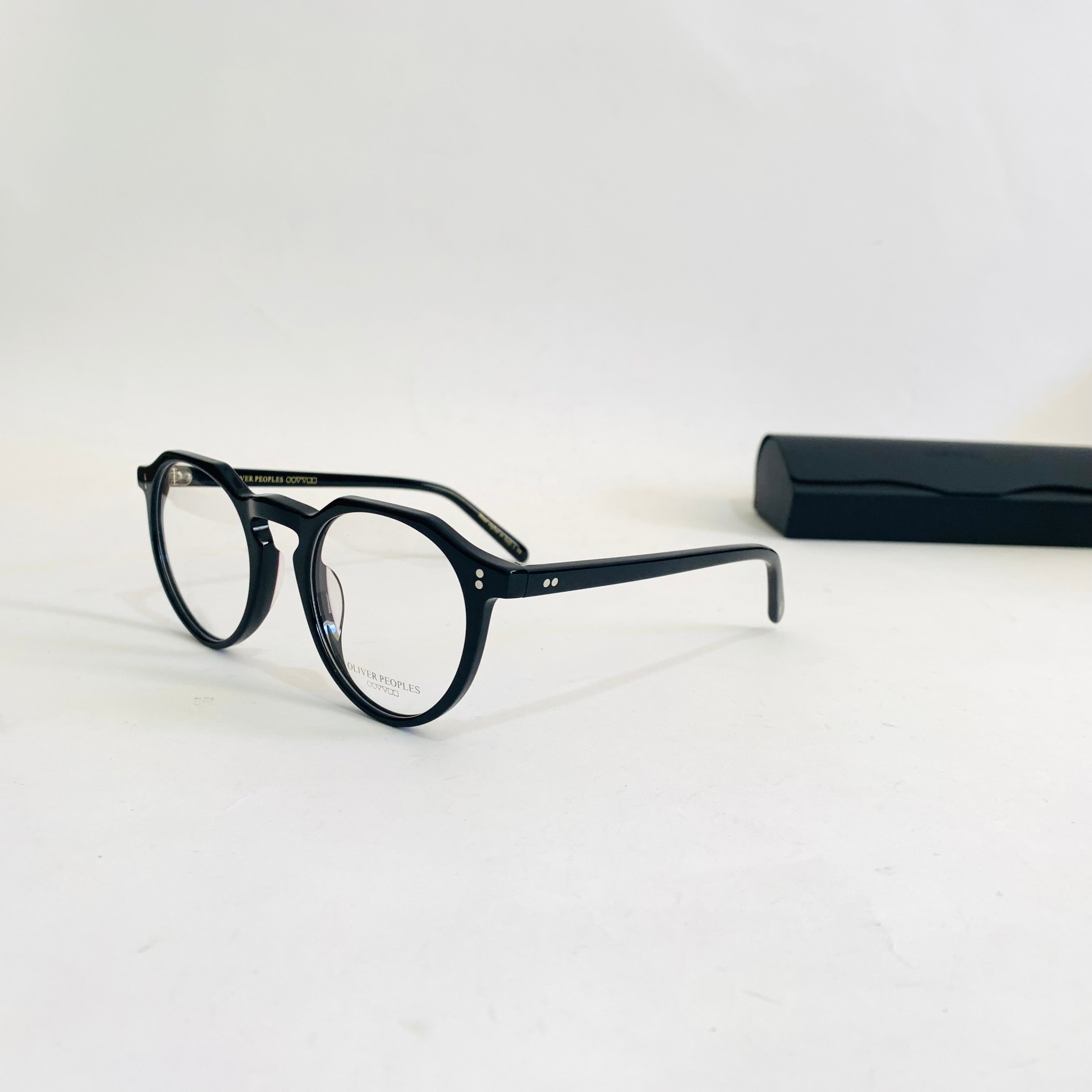 Oliver Peoples OV5390