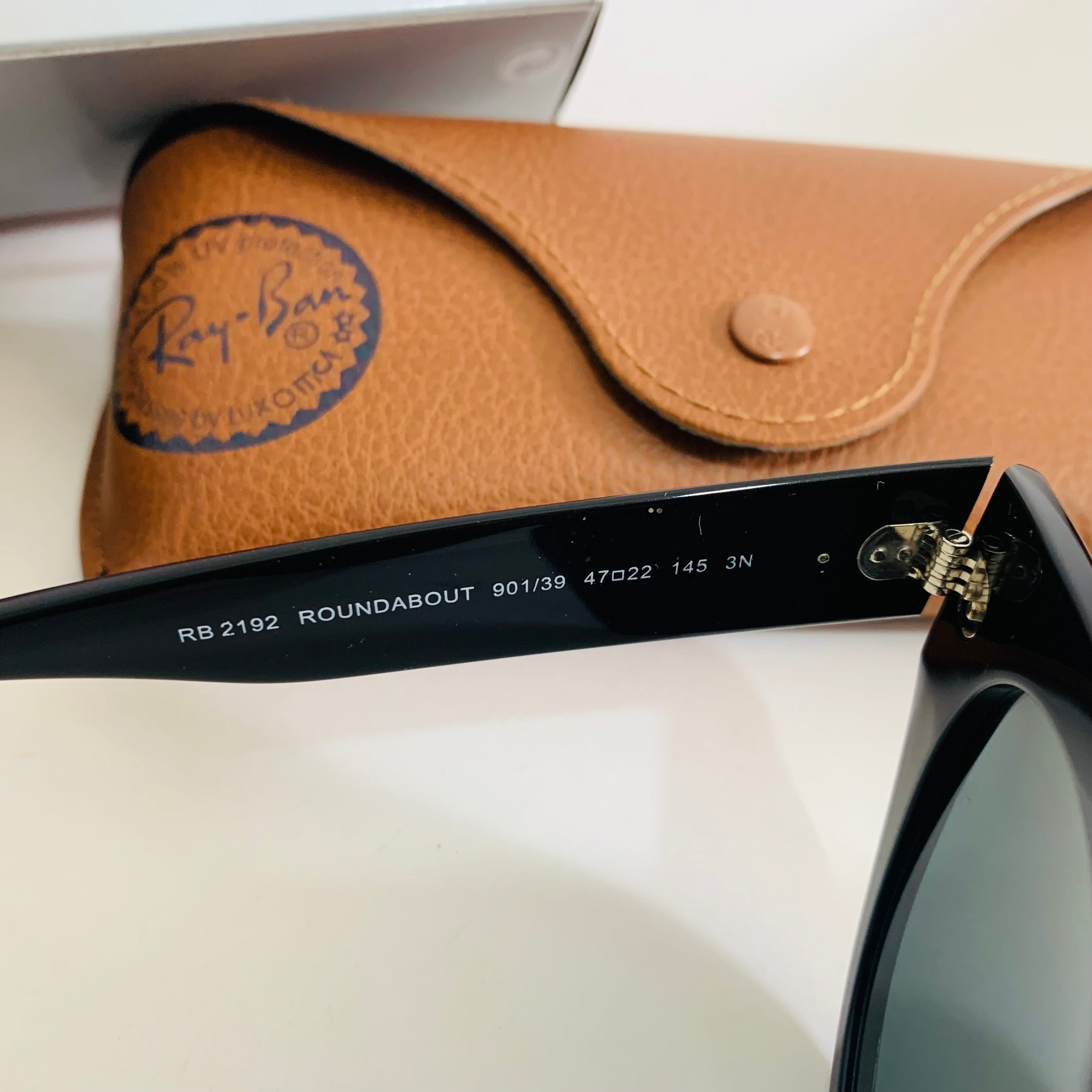 Ray-Ban RB2192 ROUNDABOUT