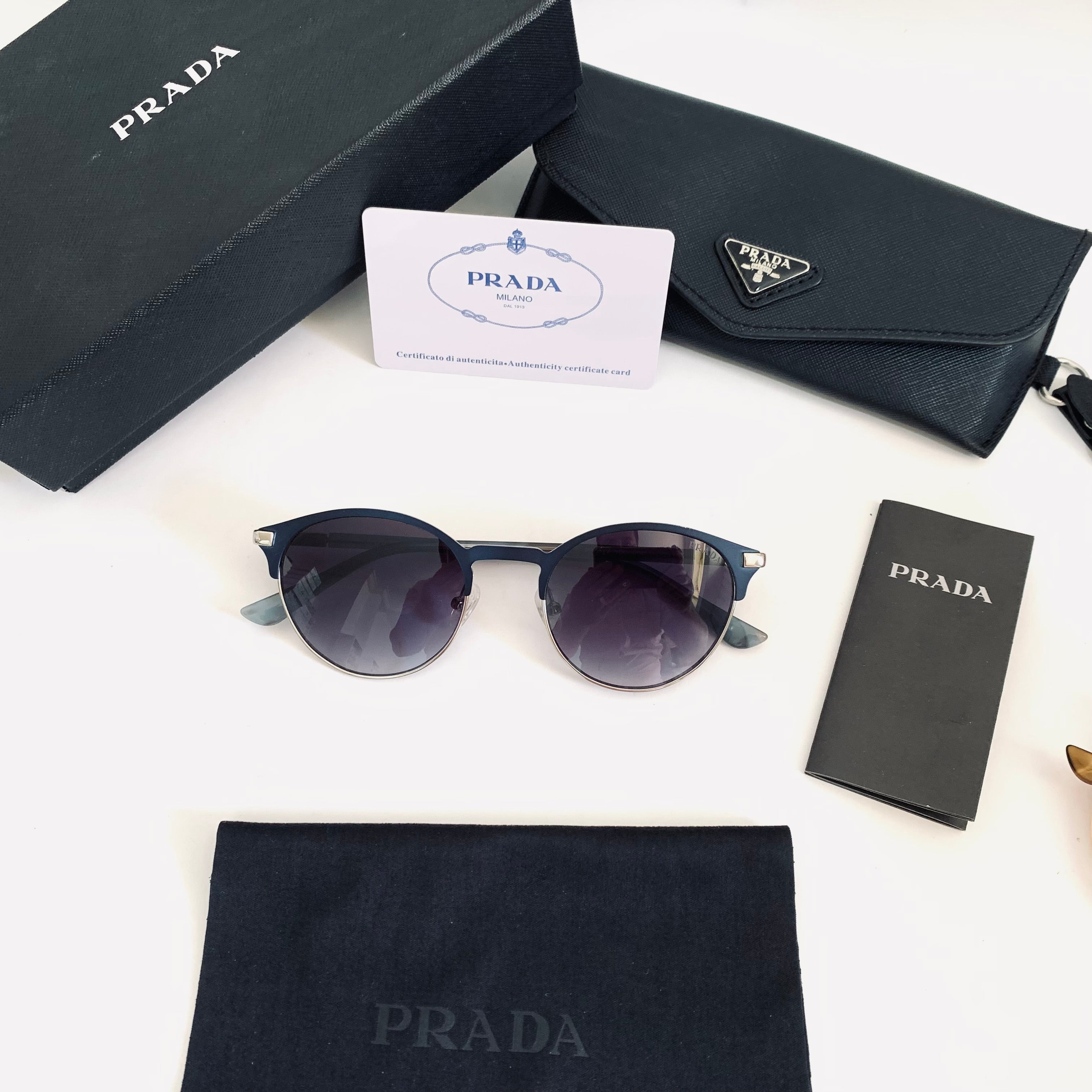 Prada PR58YV S