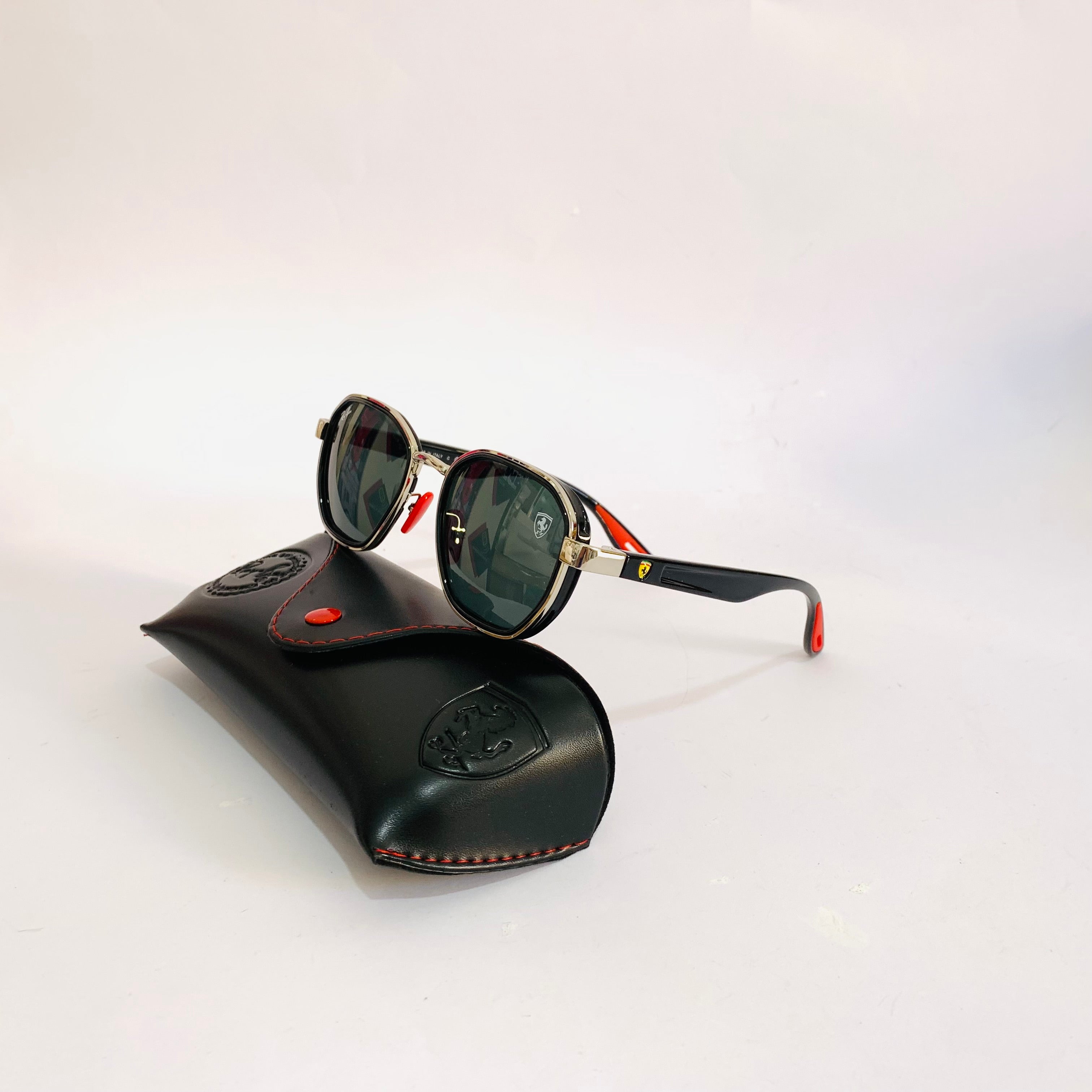 Ray-Ban Ferrari RB3674-M S
