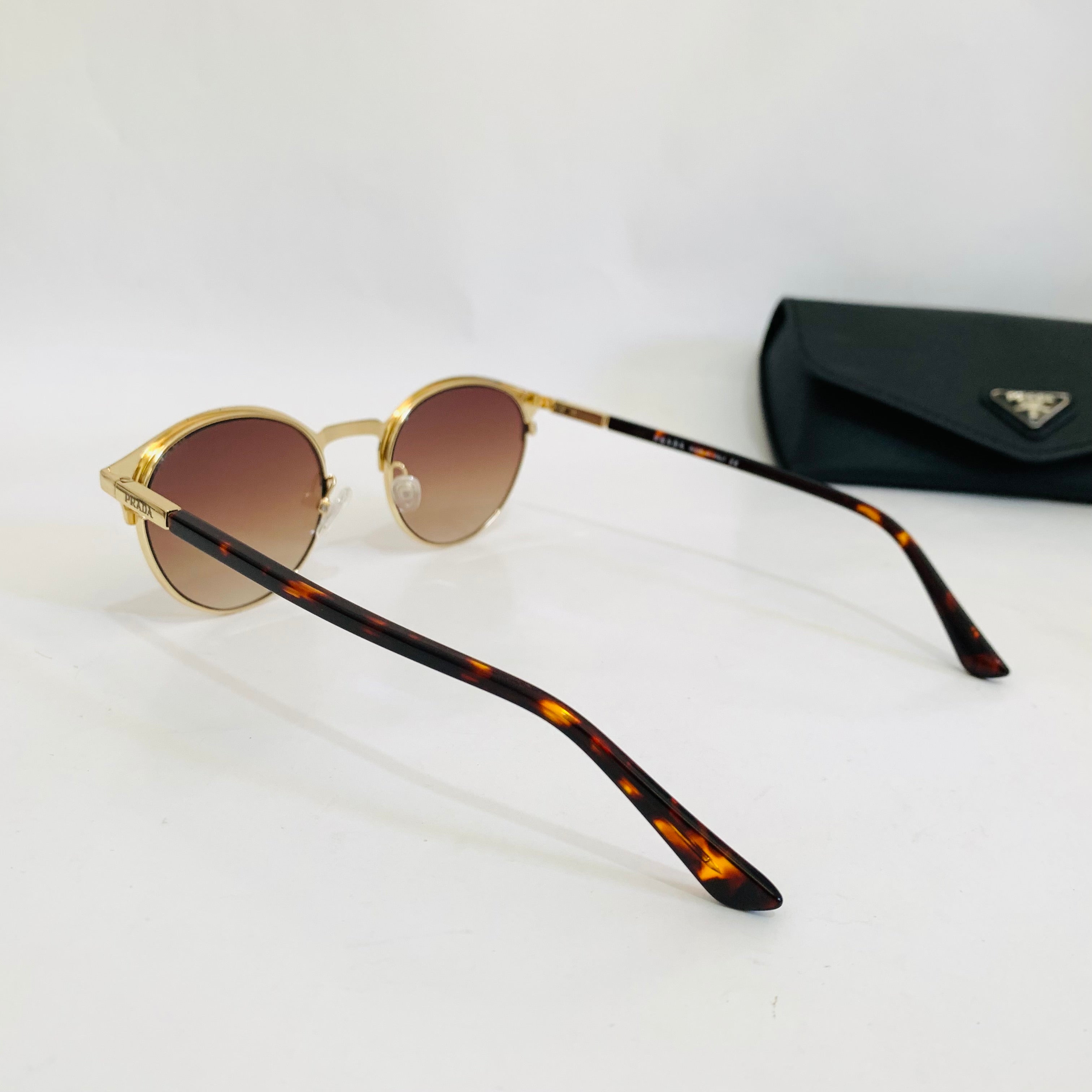 Prada PR58YV S