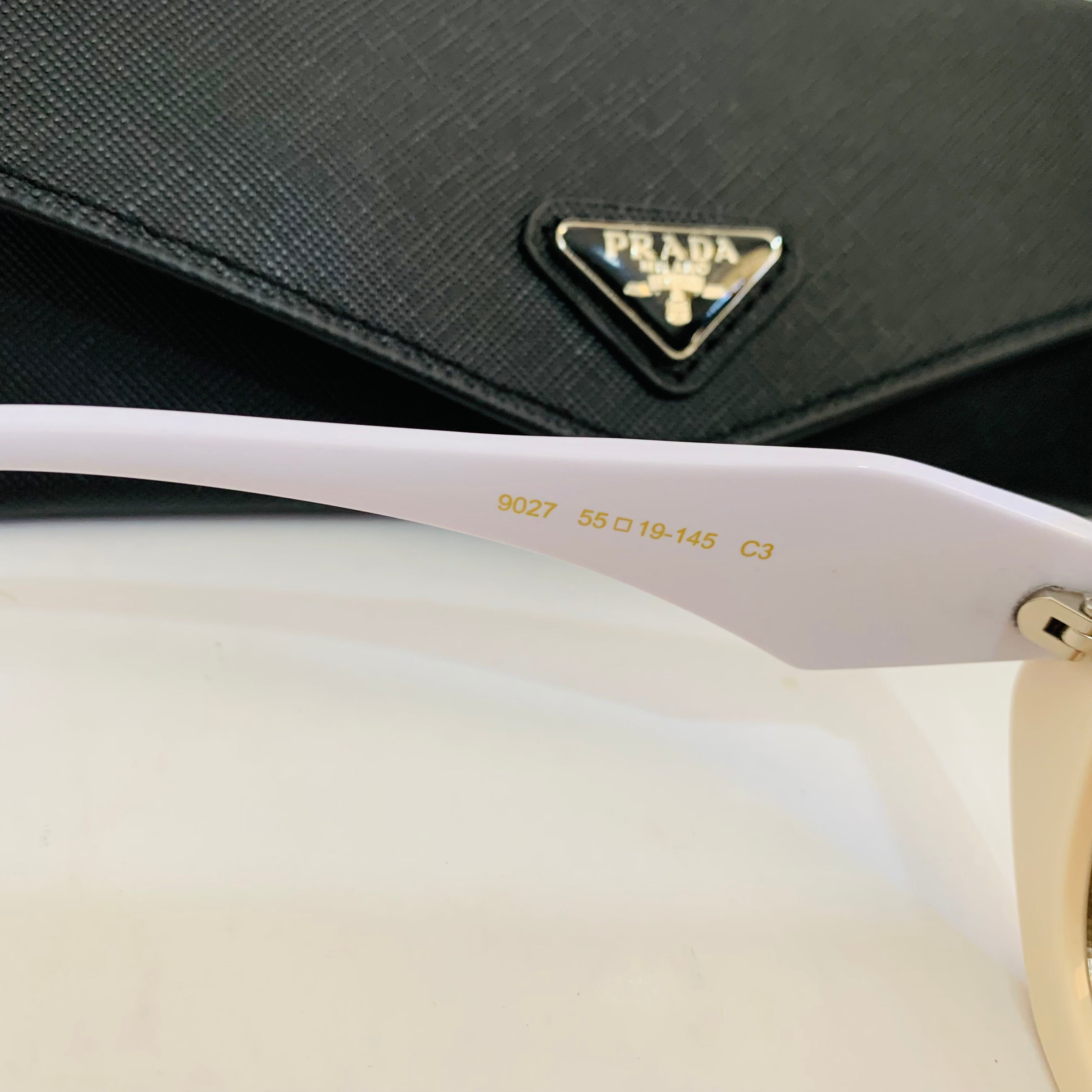 Prada 9027 S