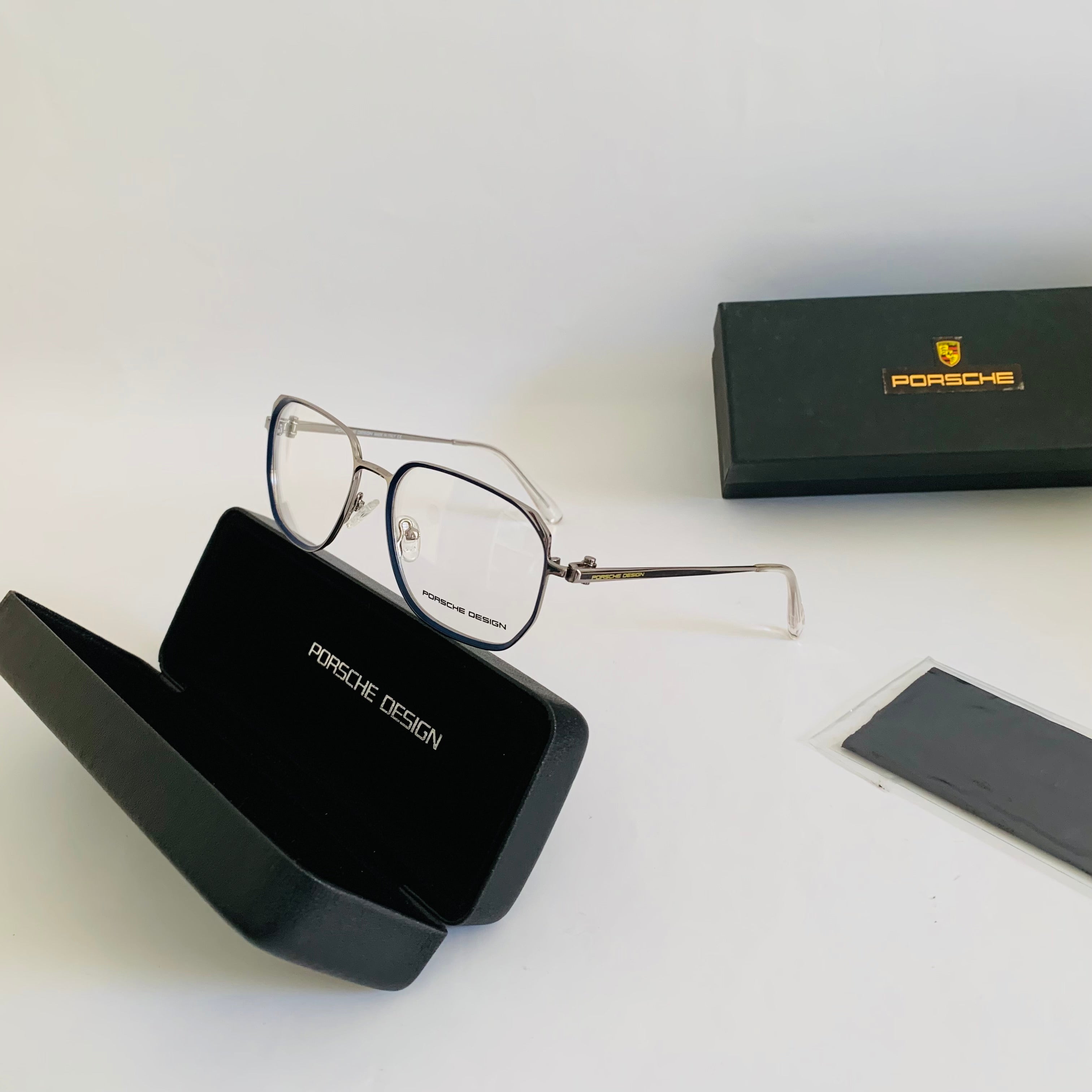 Porsche Design L11129 opt