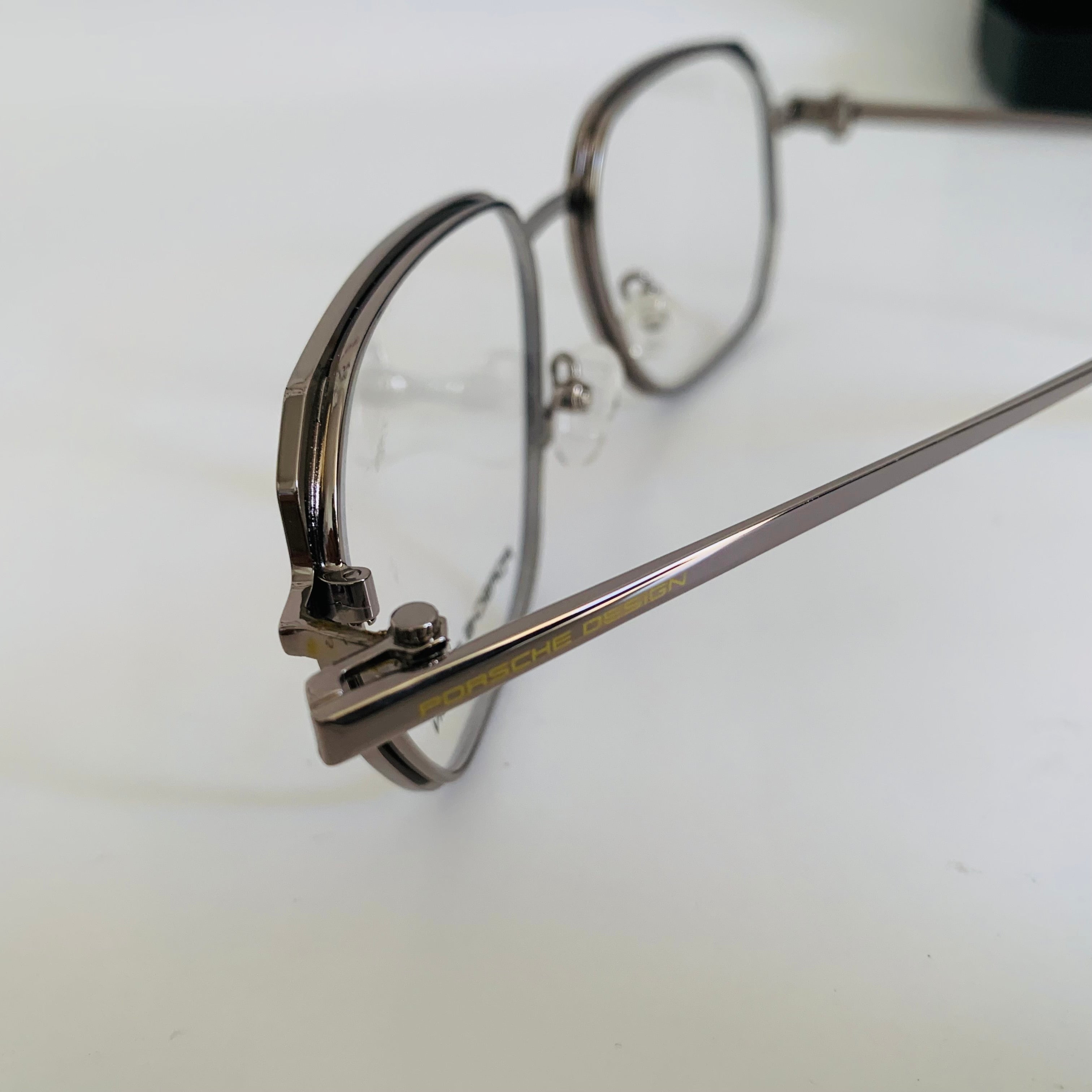 Porsche Design L11129 opt