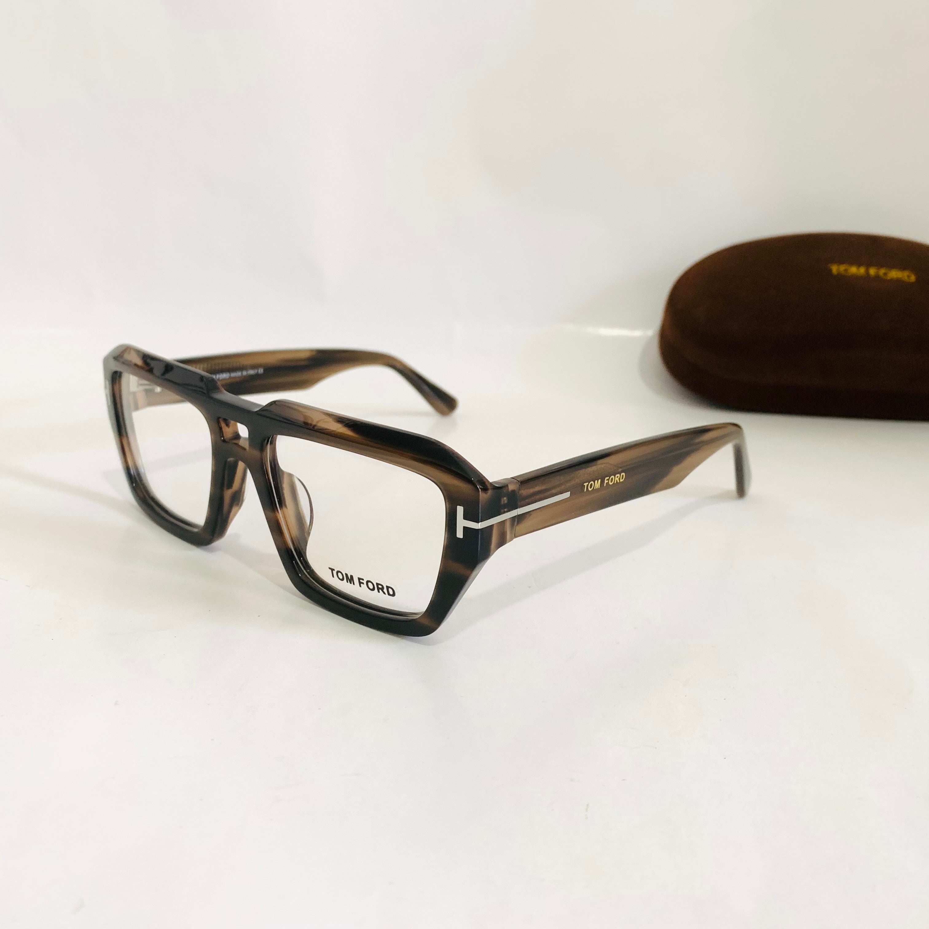 Tom Ford JA1039