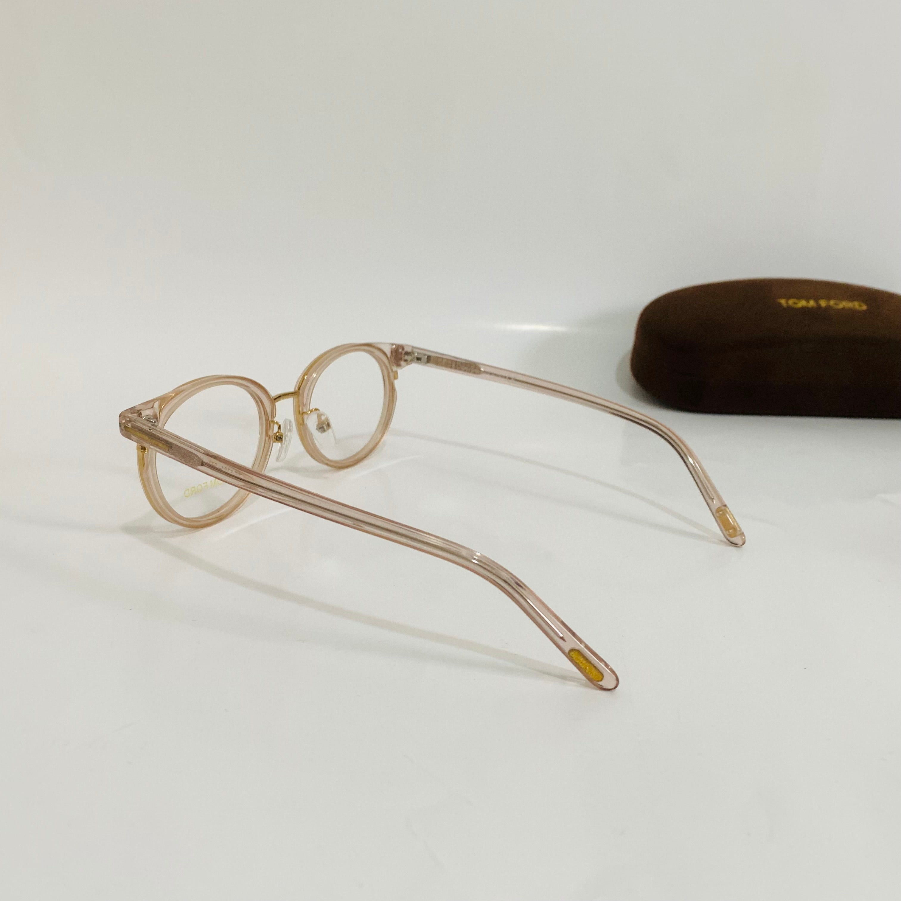 TOM FORD TF5784