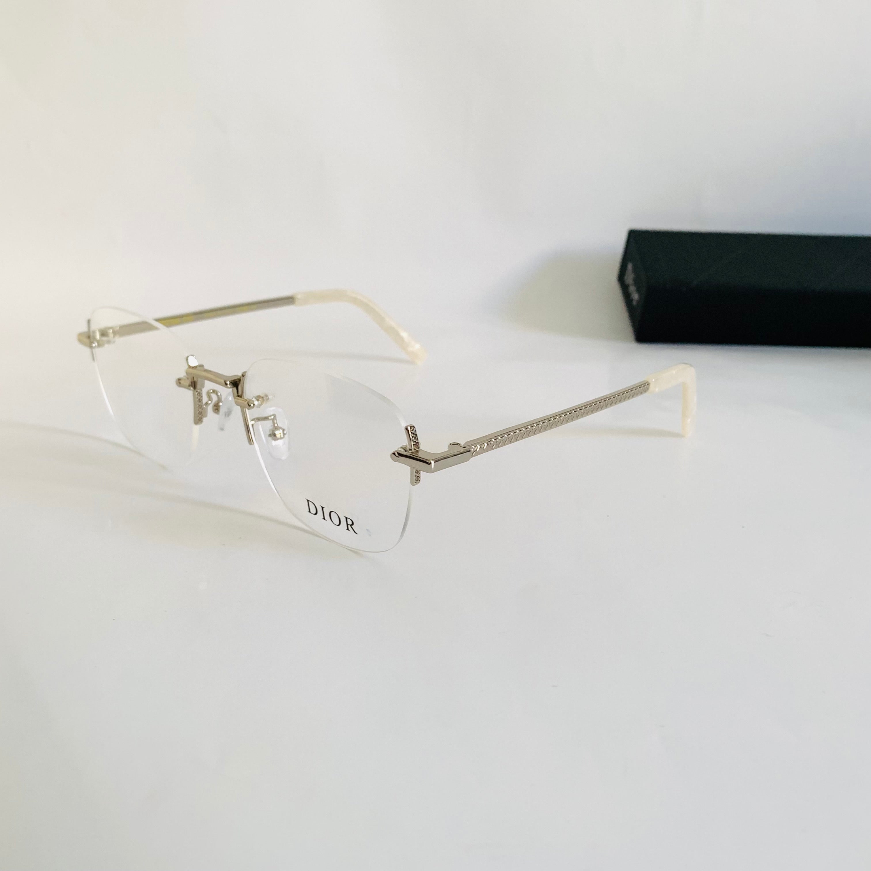 Dior CDDiamondOS5U fm prc