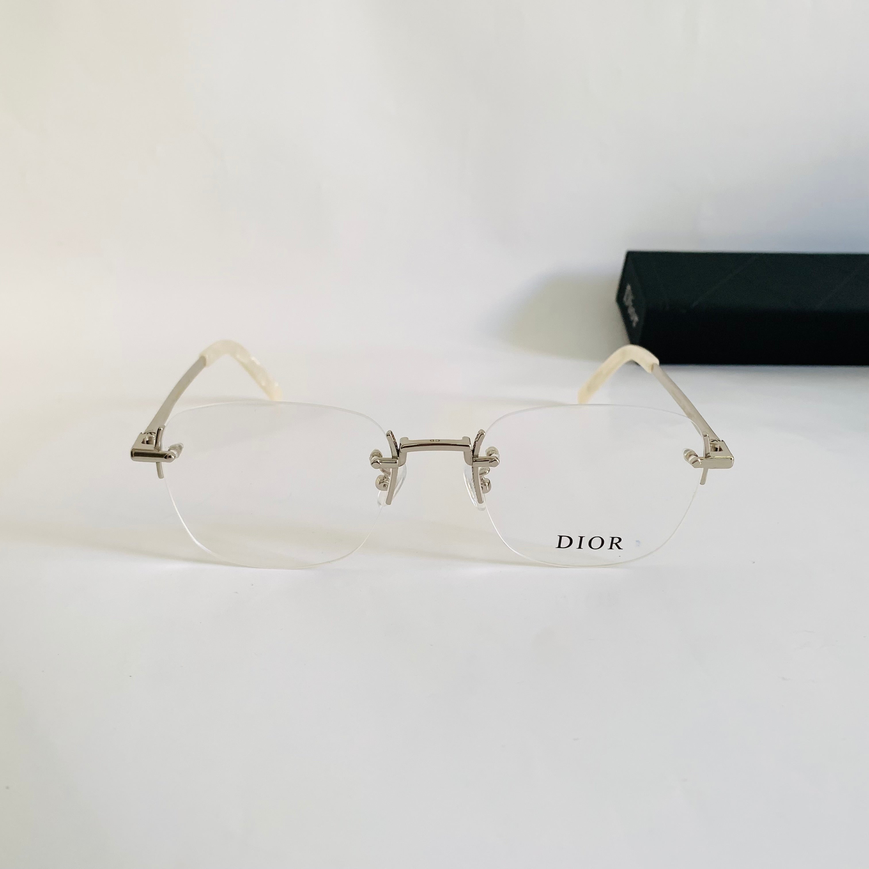 Dior CDDiamondOS5U fm prc