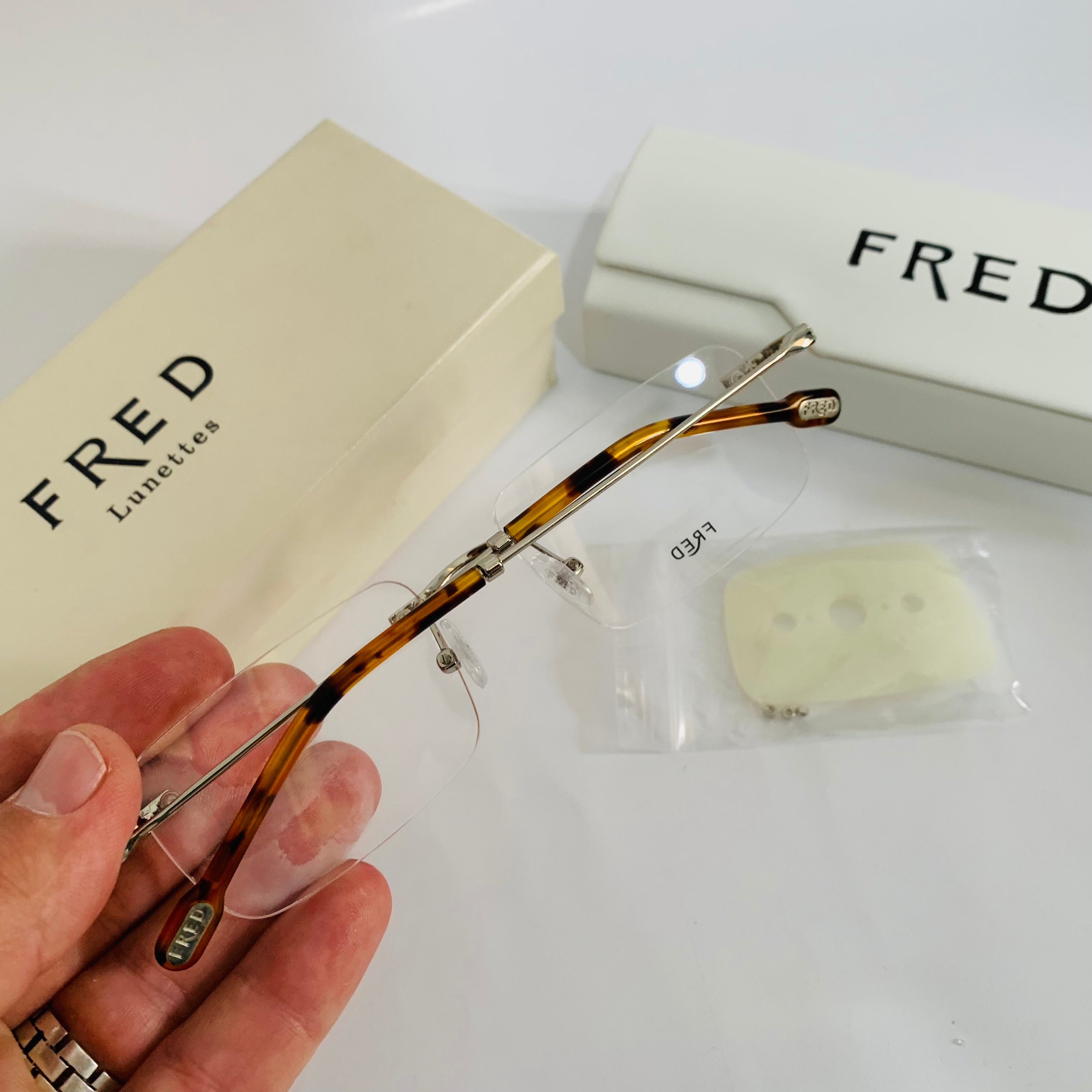 Fred FG50012U opt