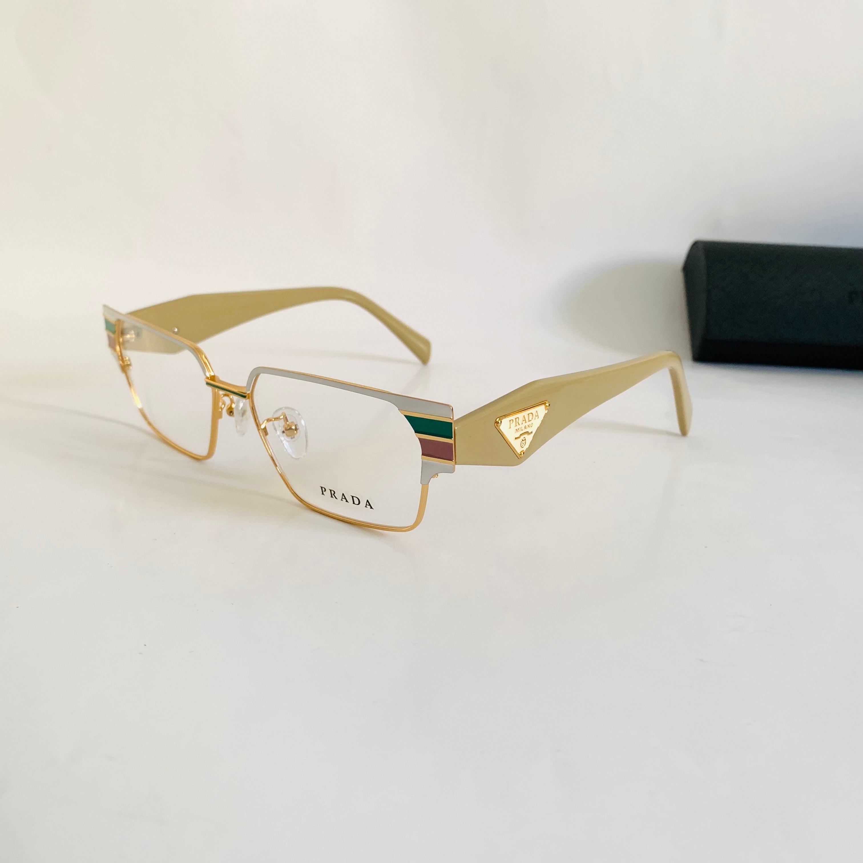 Prada PR113 opt