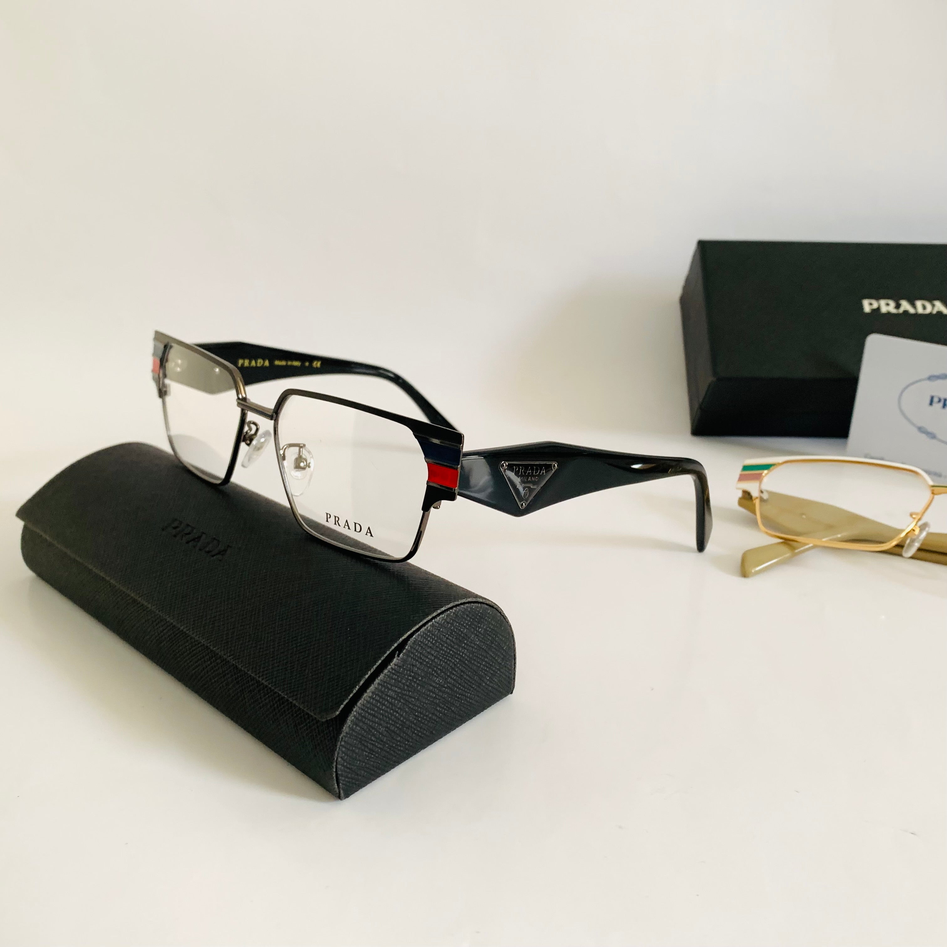 Prada PR113 opt