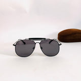 TOM FORD - TF557