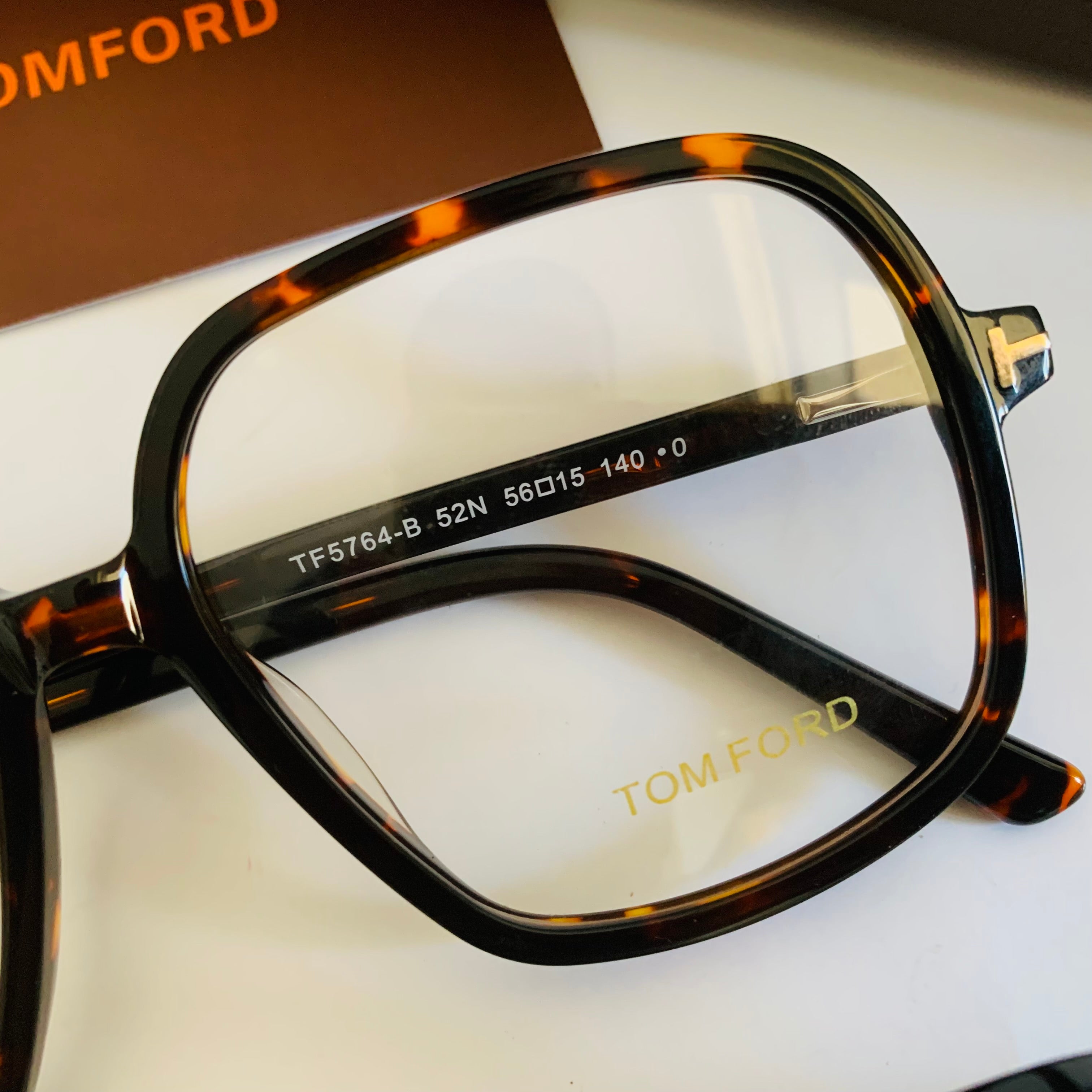 Tom Ford TF5764-B