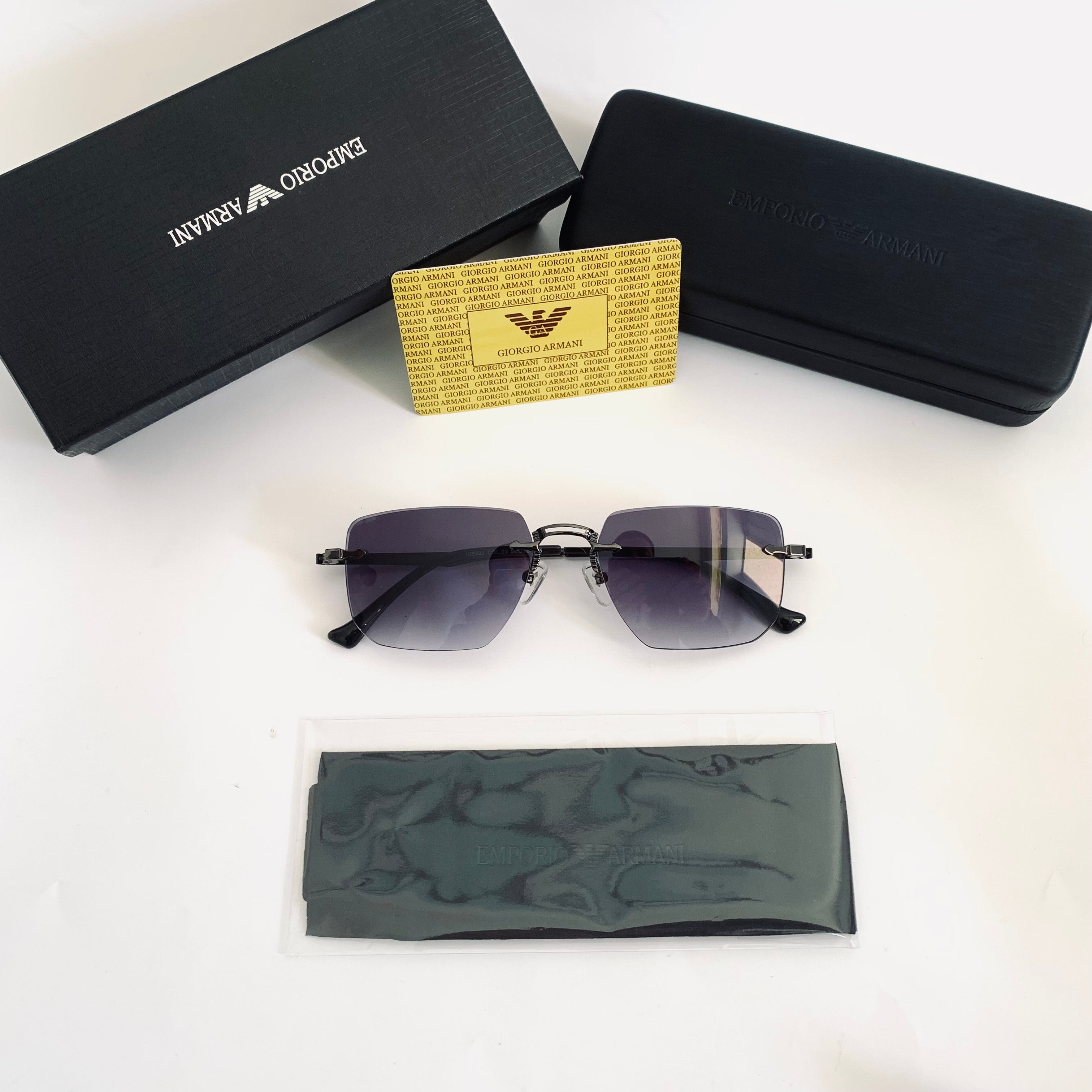 Emporio Armani 10832Jprc S