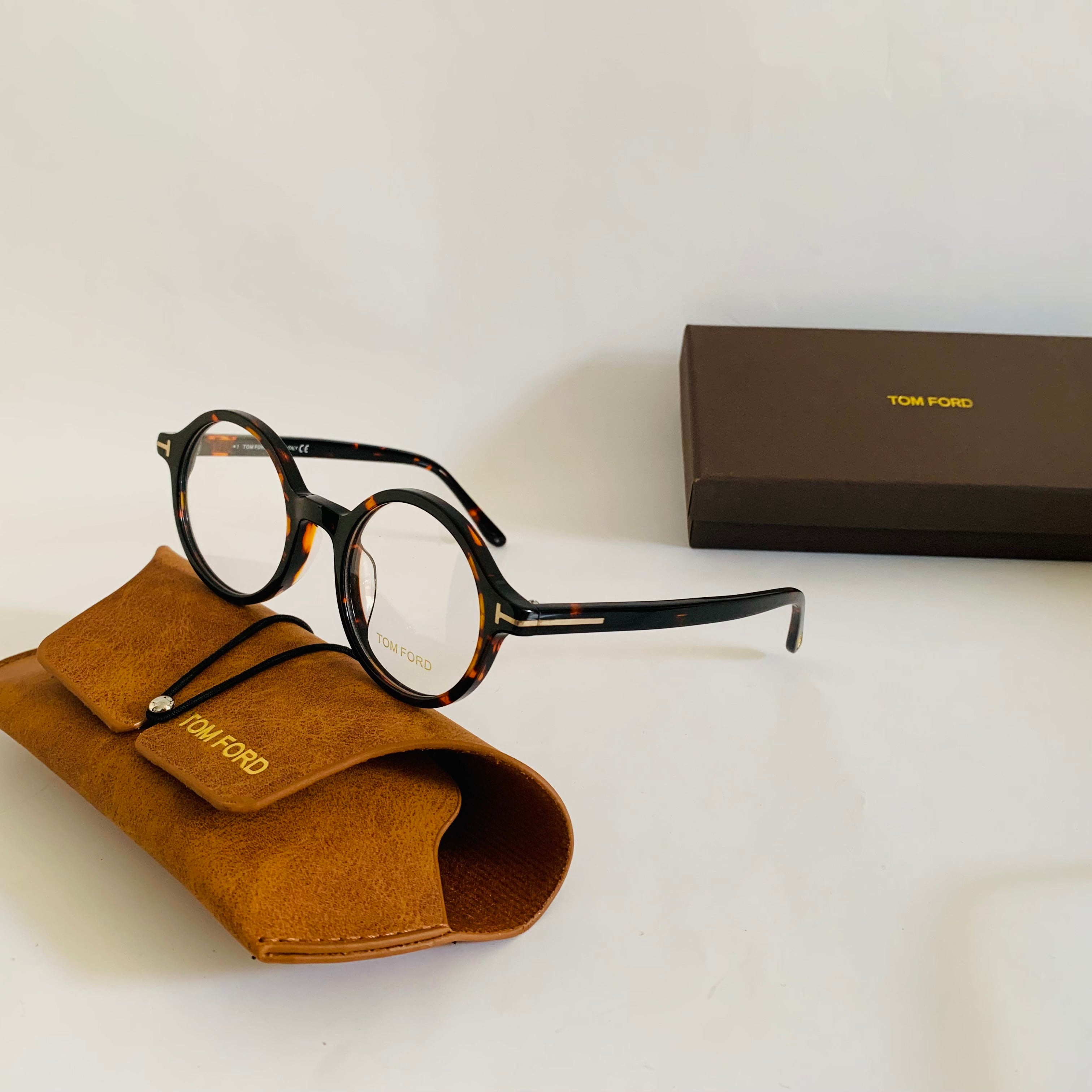 Tom Ford TF5834 rond