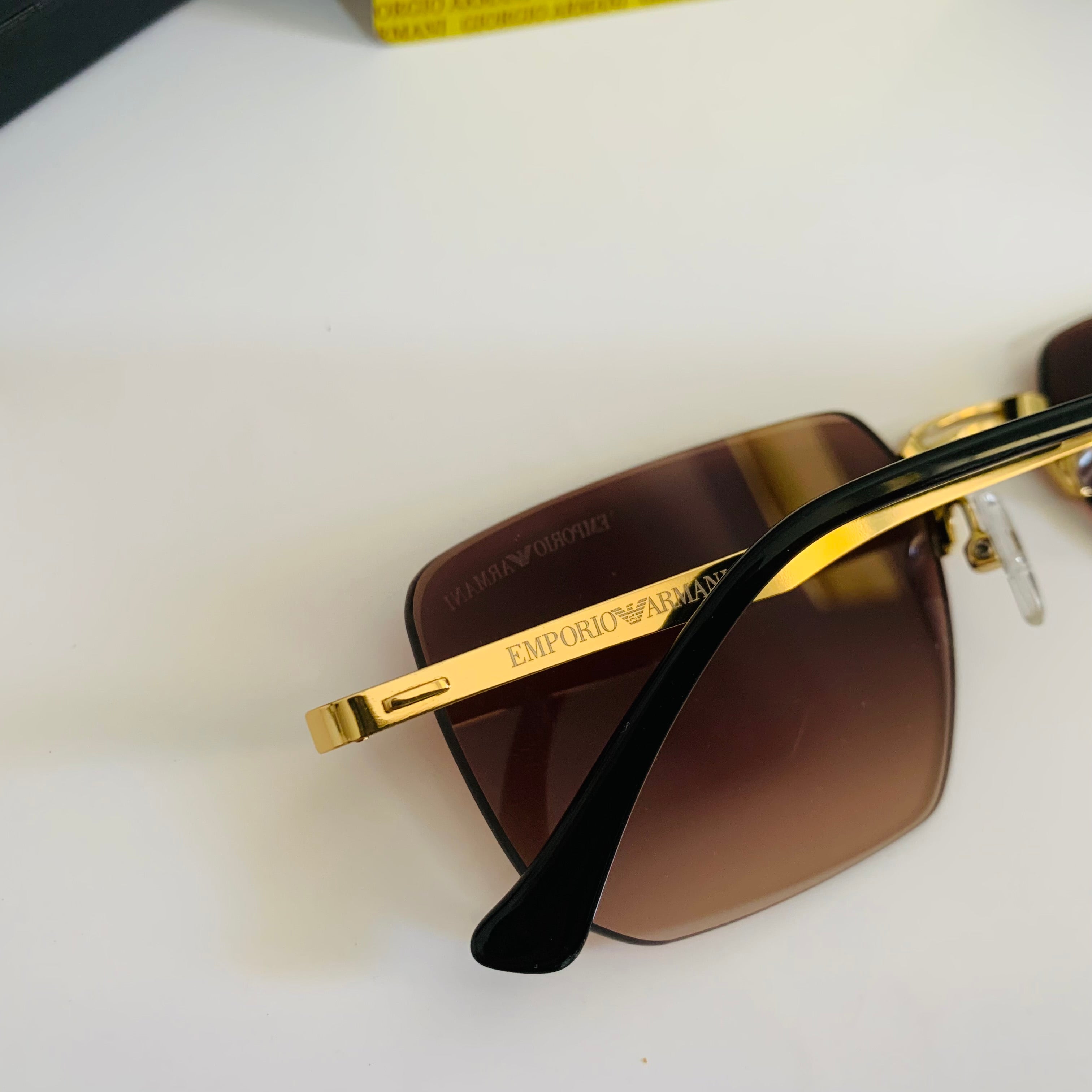 Emporio Armani 10832Jprc S