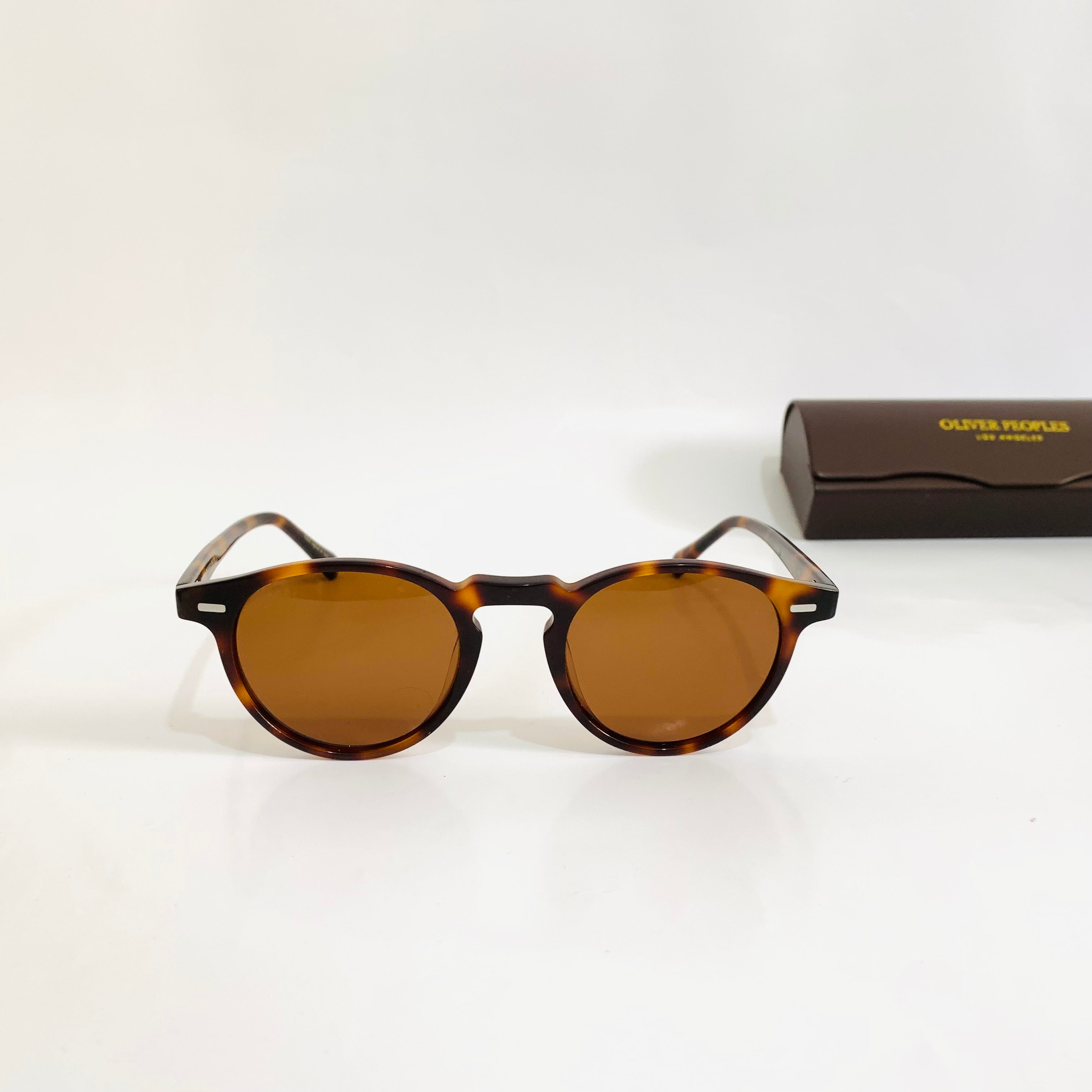 OLIVER PEOPLES -S- OV5186