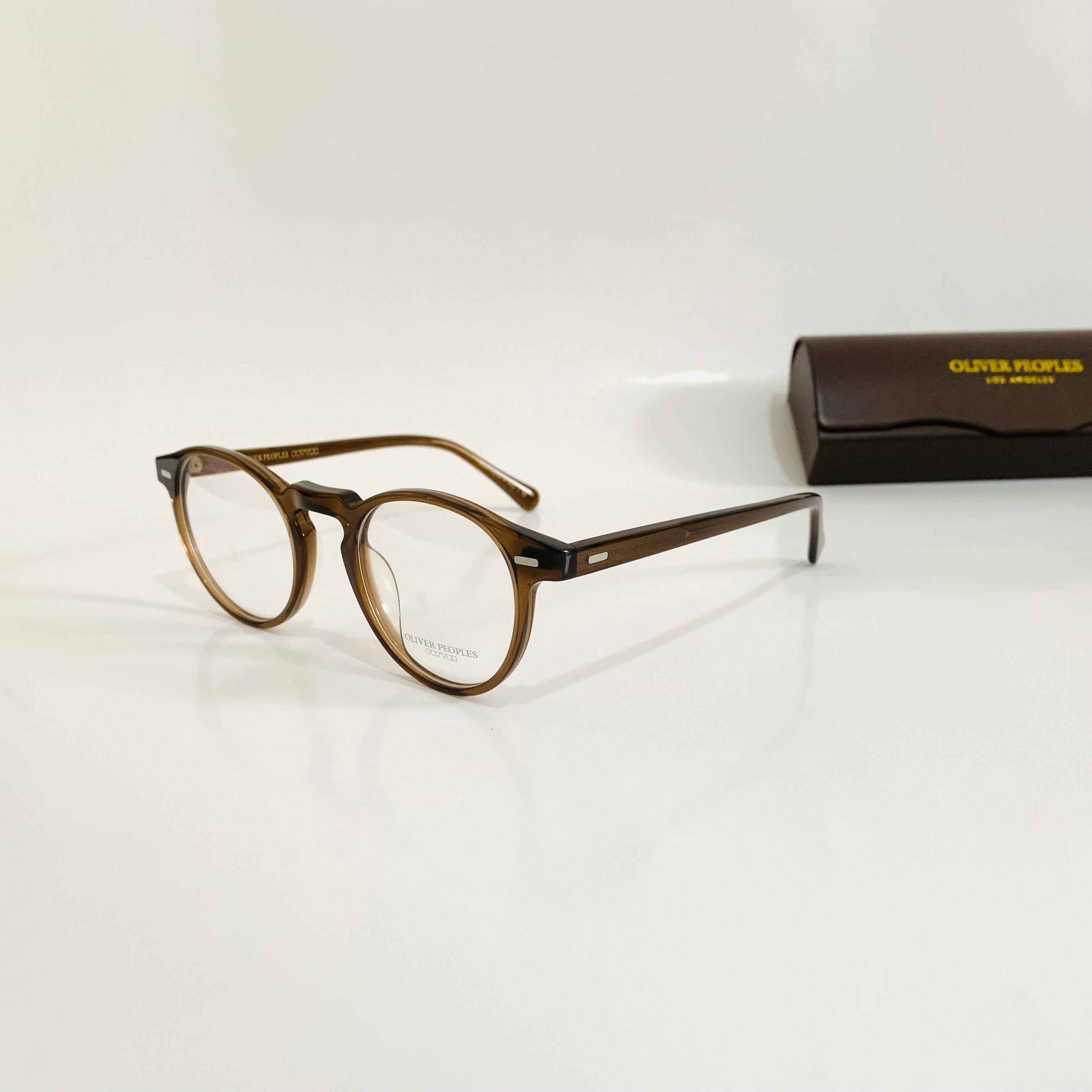 OLIVER PEOPLES - OV5186