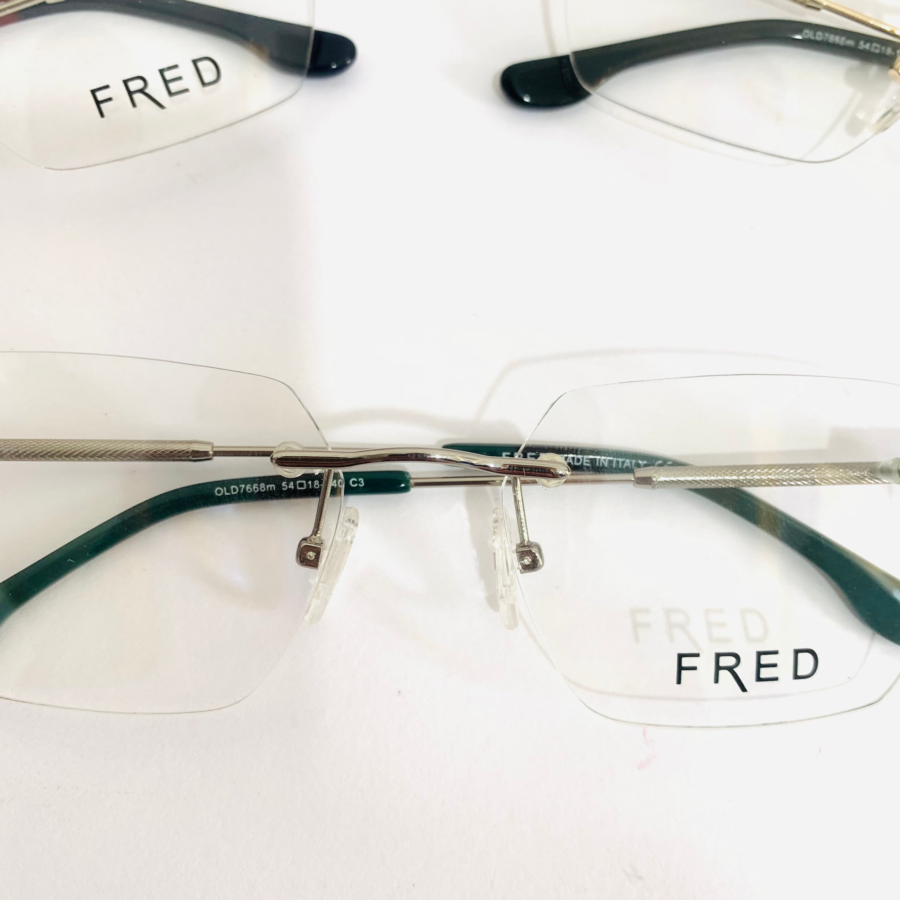 Fred prc OLD7668m opt