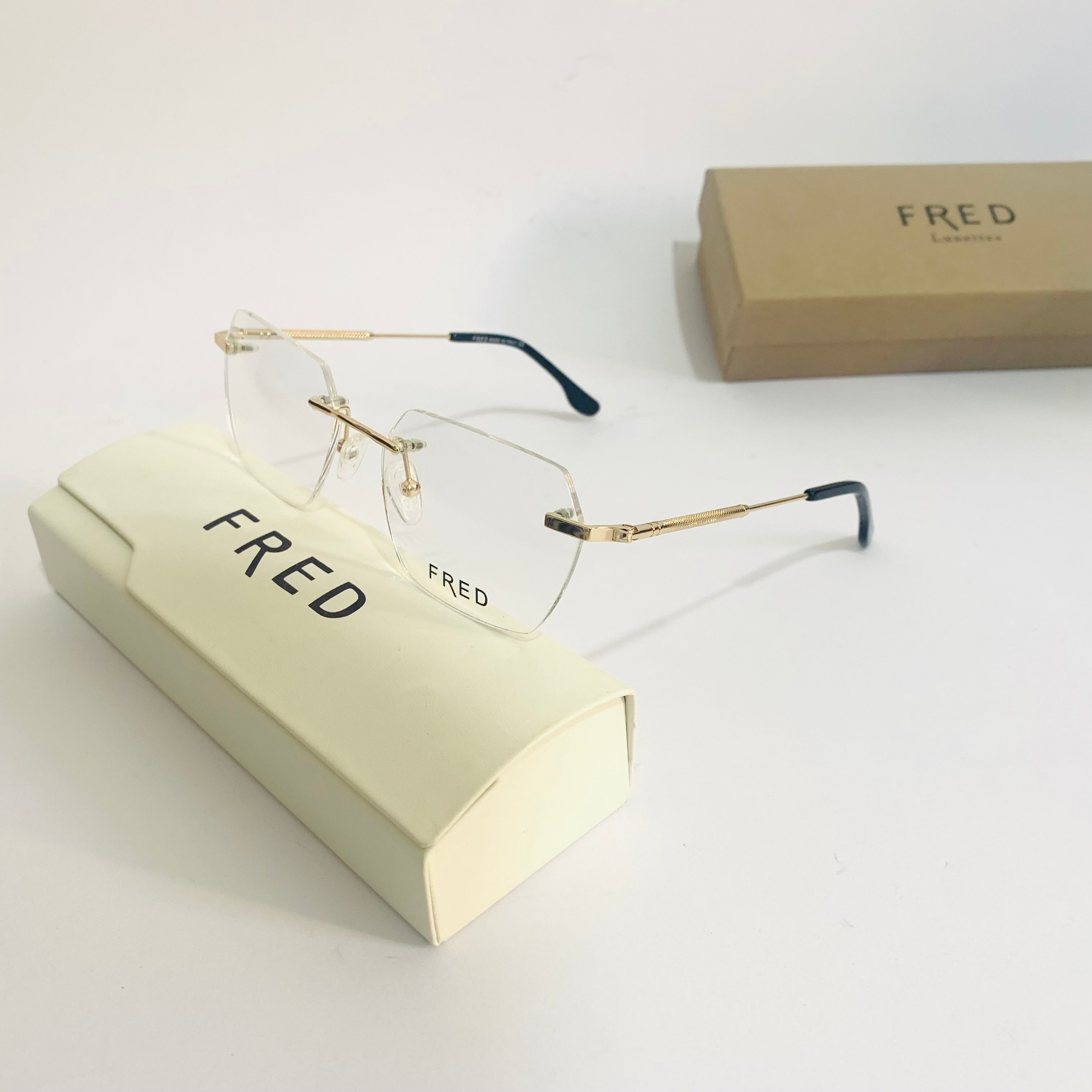 Fred prc OLD7668m opt