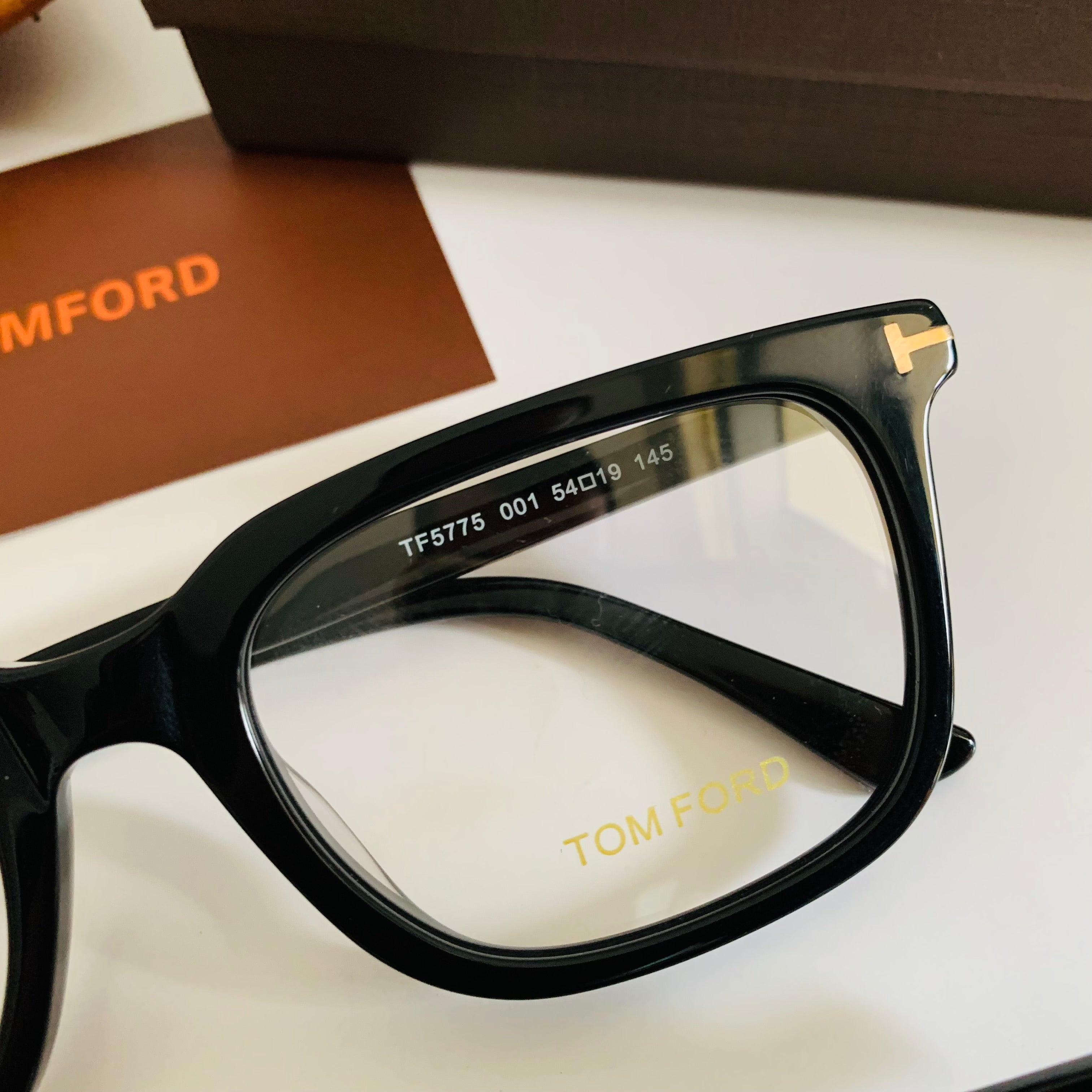 Tom Ford TF5775 opt