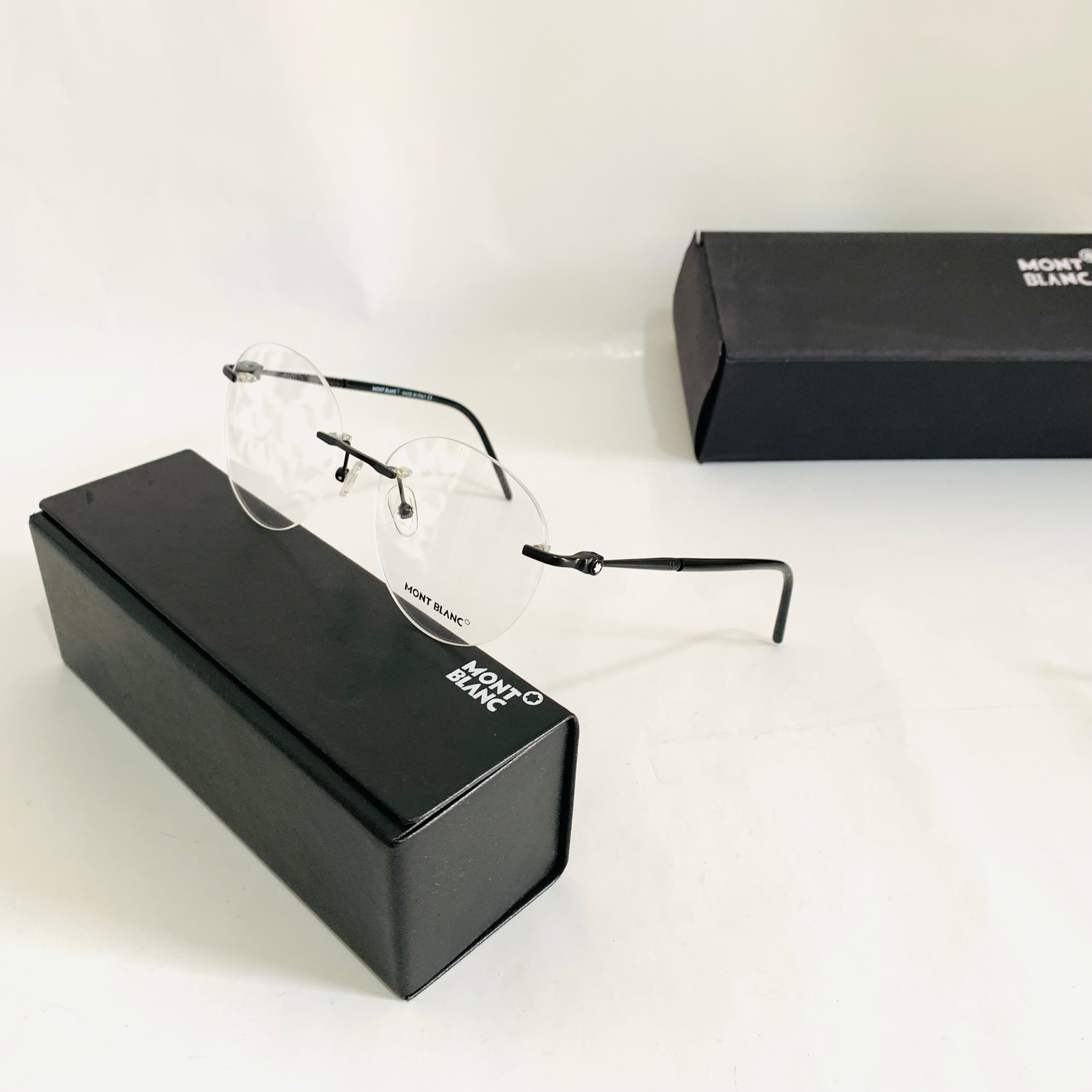Mont Blanc MB02440 prc