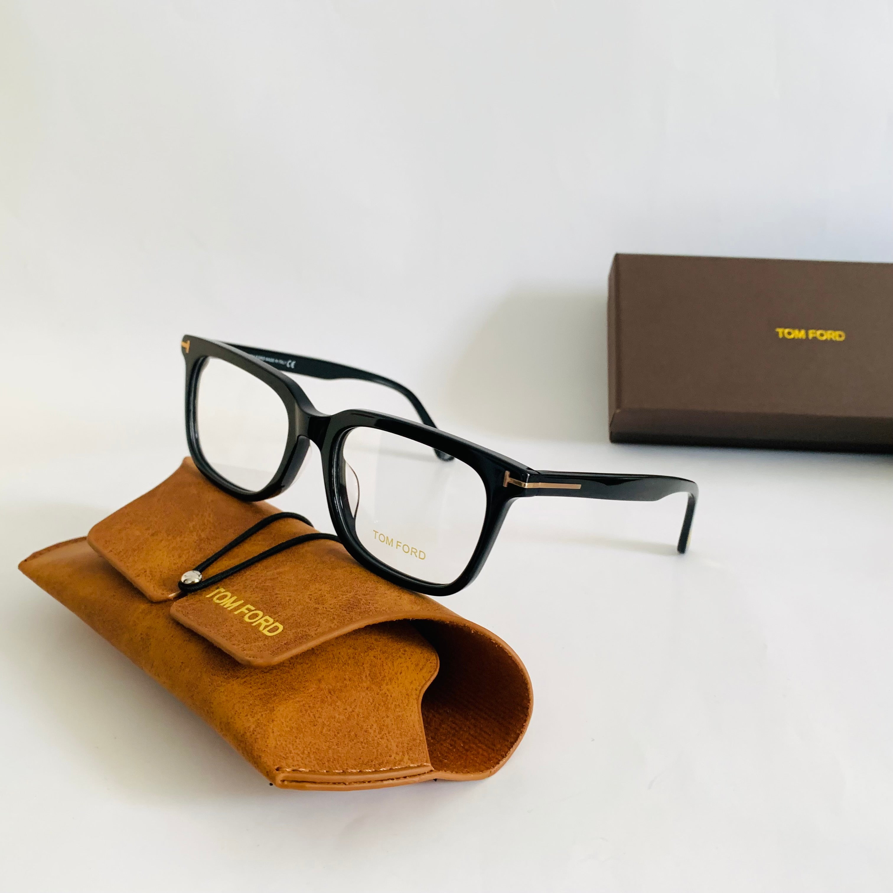 Tom Ford TF5775 opt