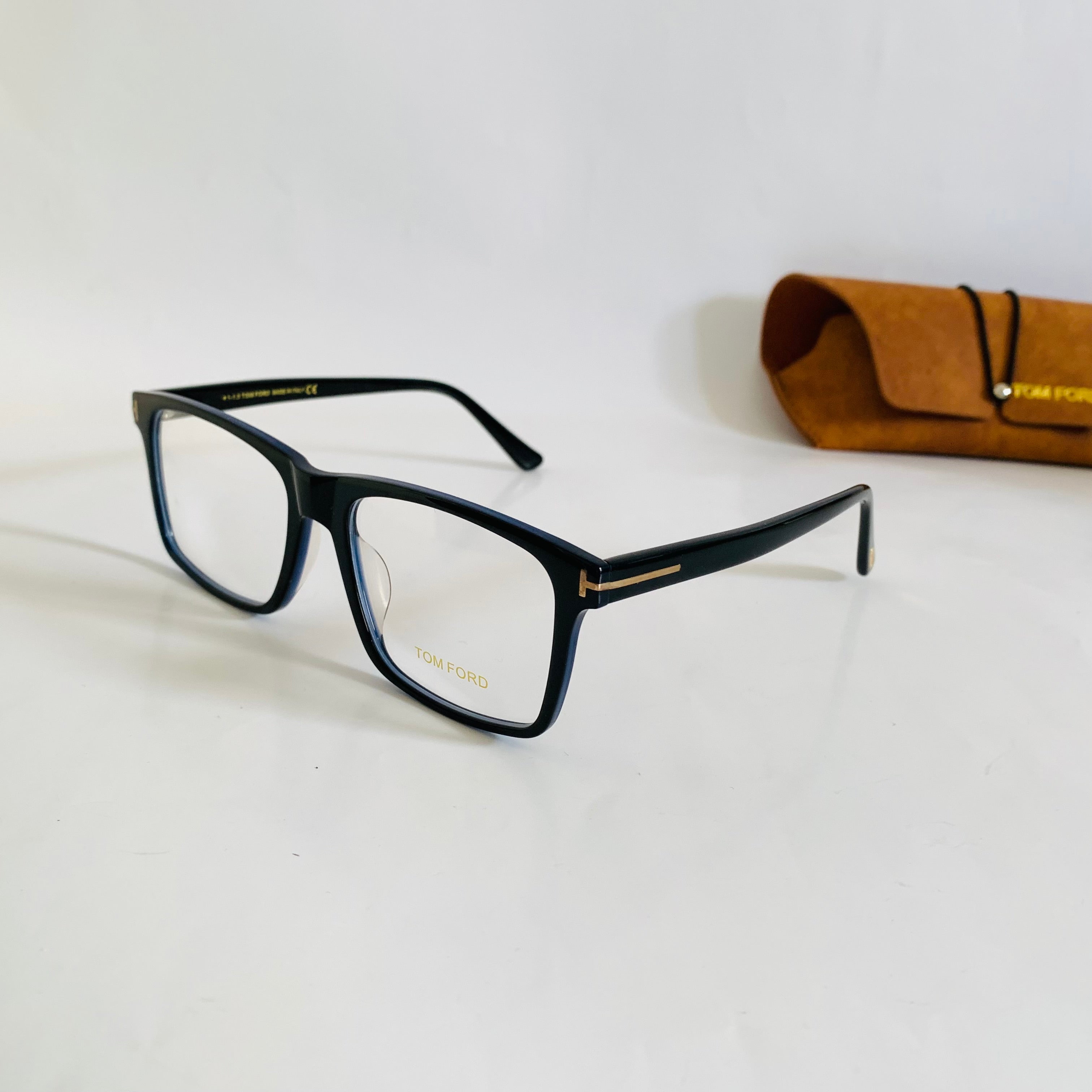 Tom Ford TF5682