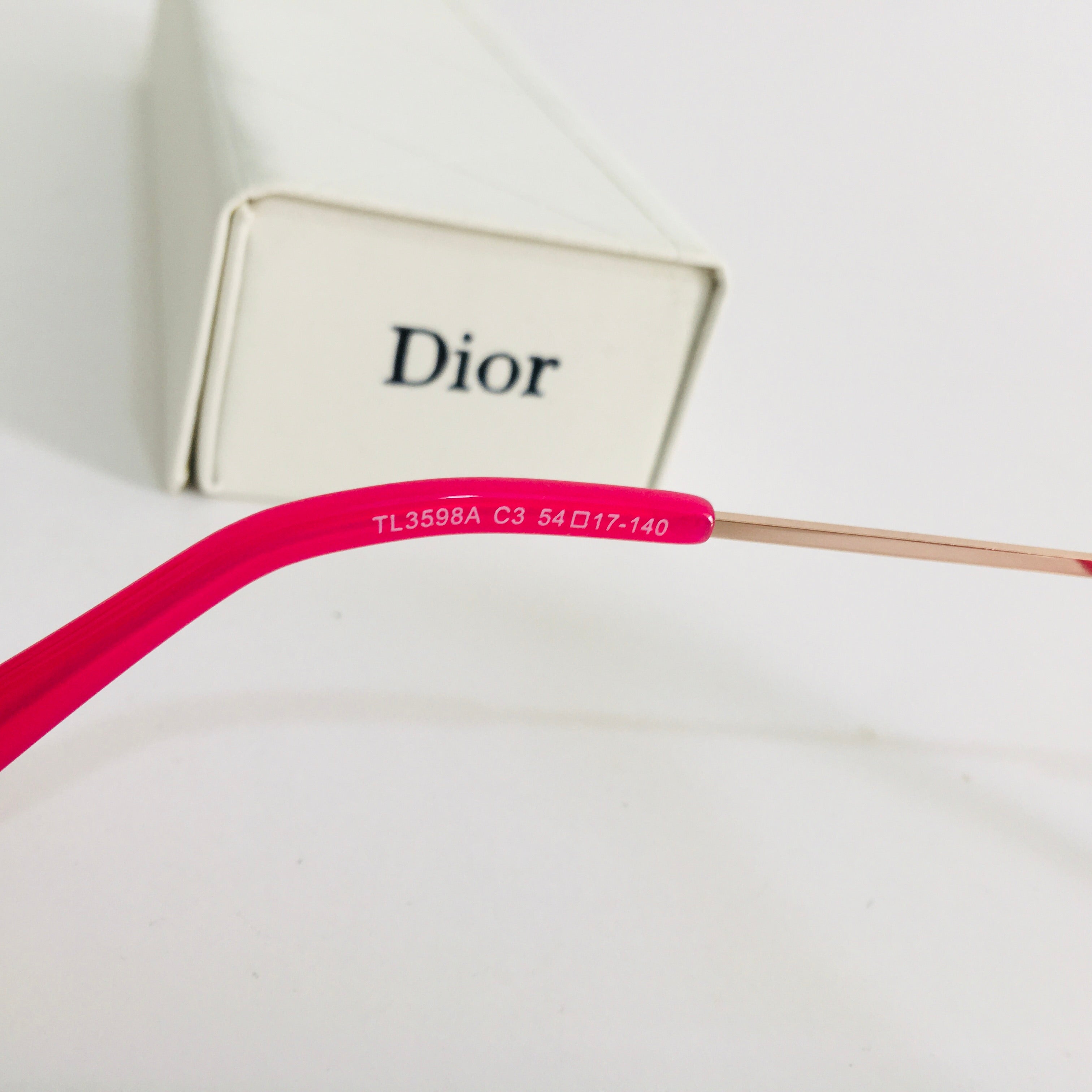 Dior TL3598A fm