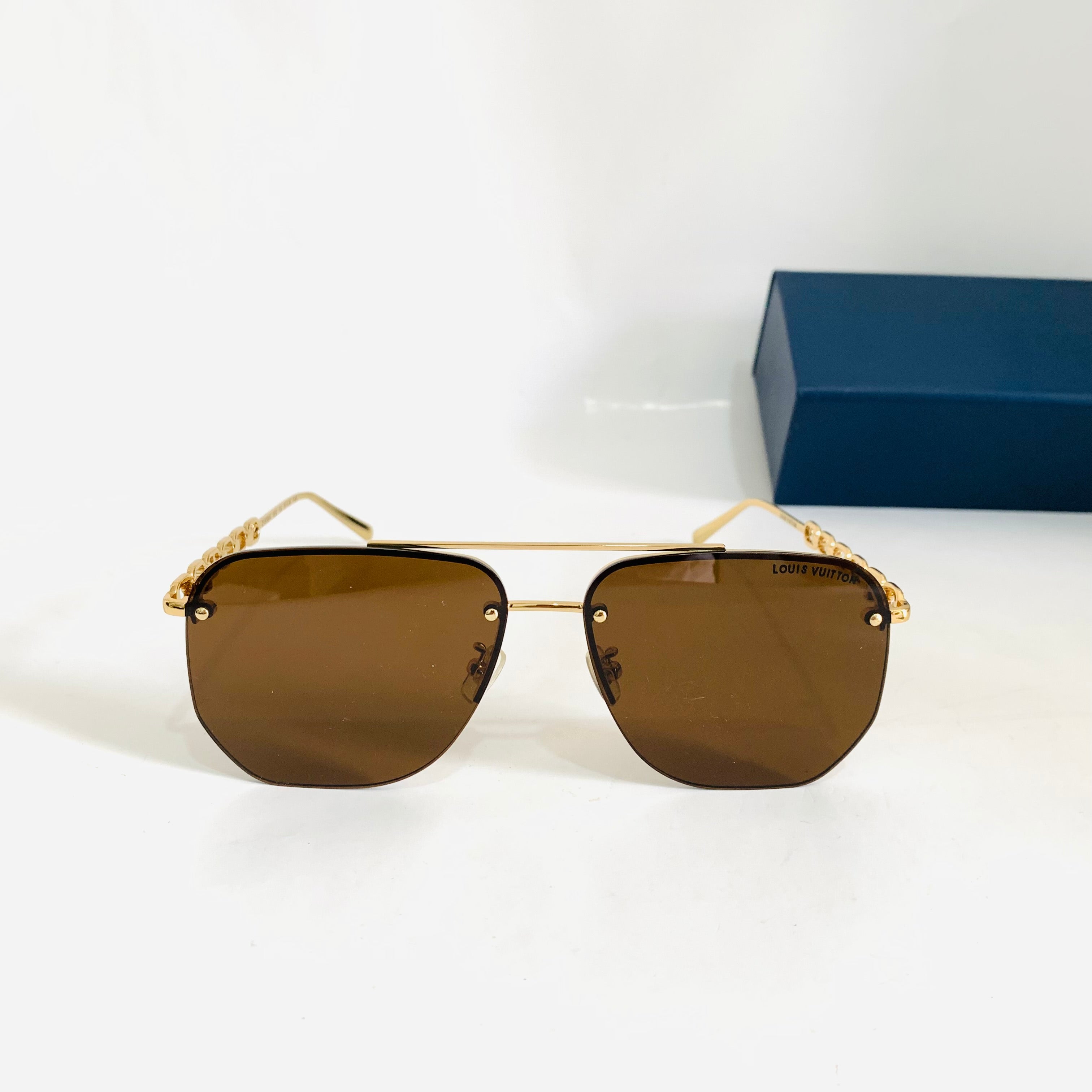 Louis Vuitton Z1538W S