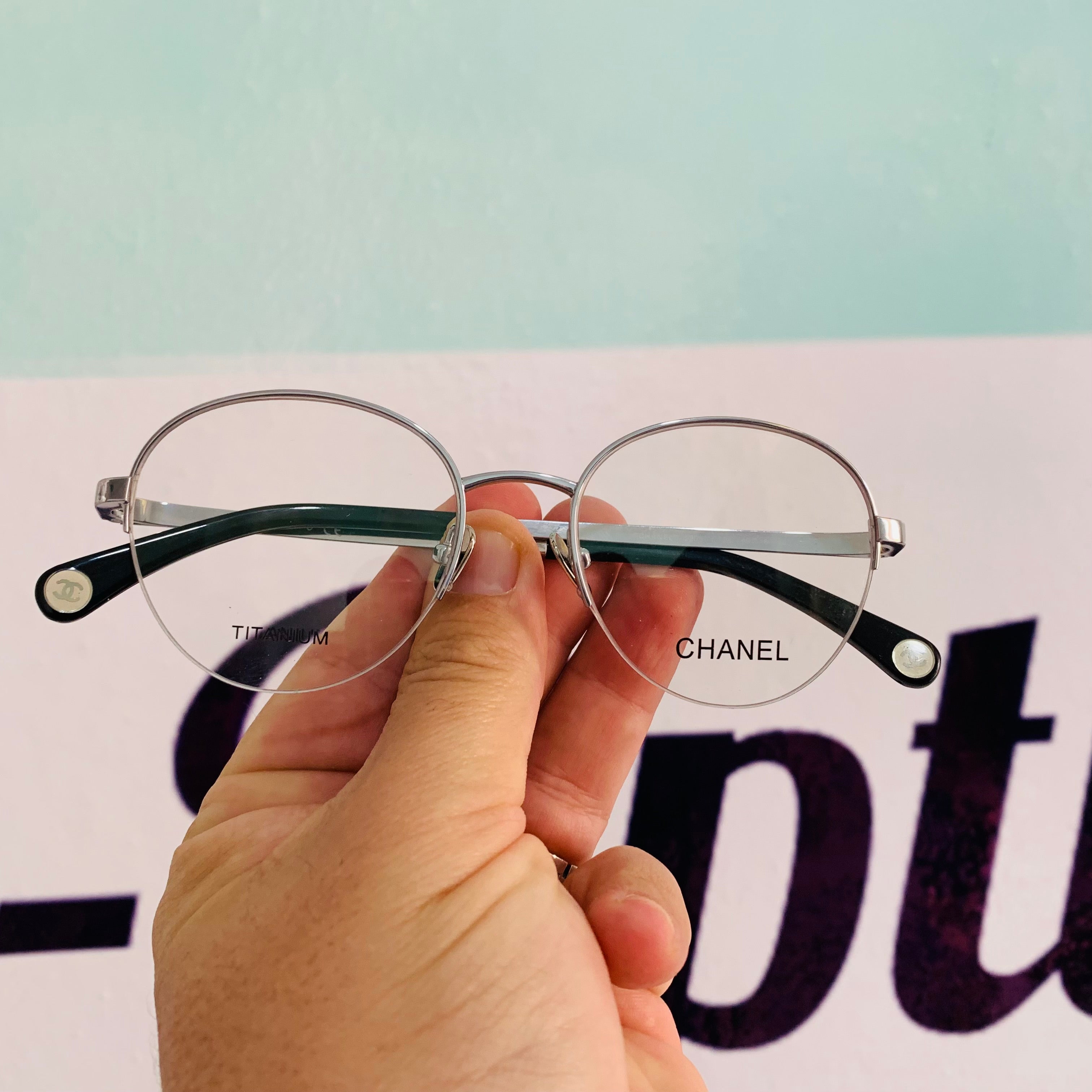 Chanel Titanium opt